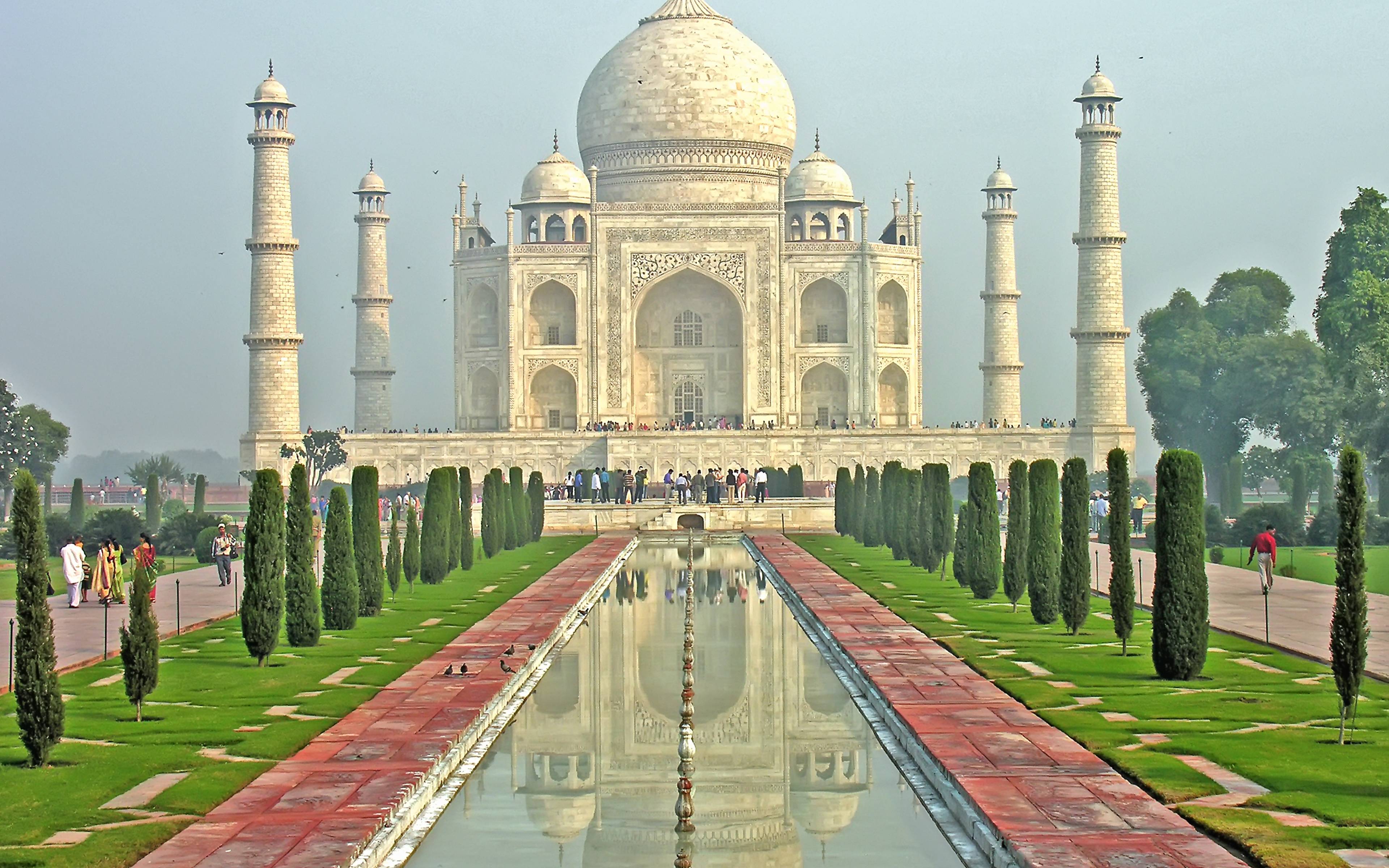 Nach Agra zum unglaublichen Taj Mahal