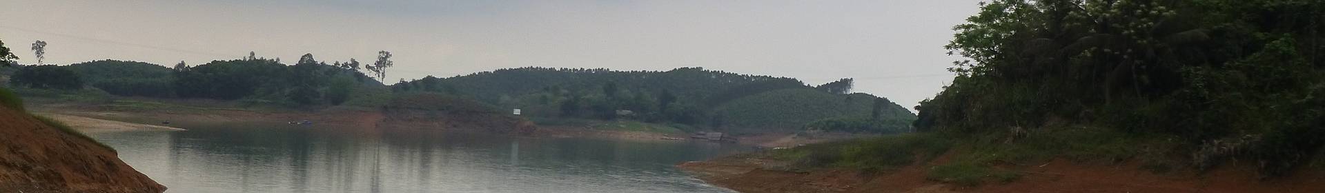Hồ Thác Bà