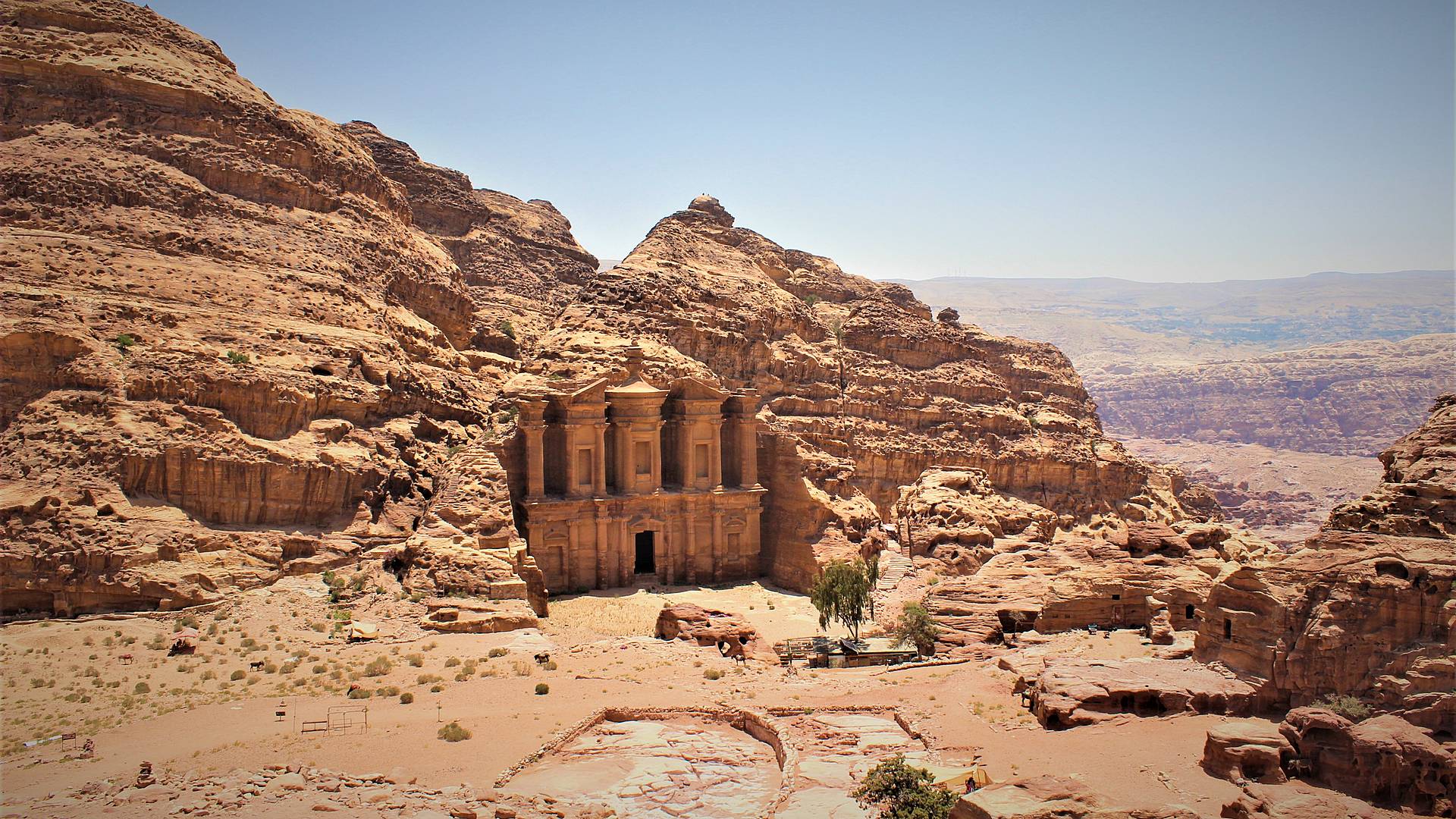 De Petra à la ville sainte
