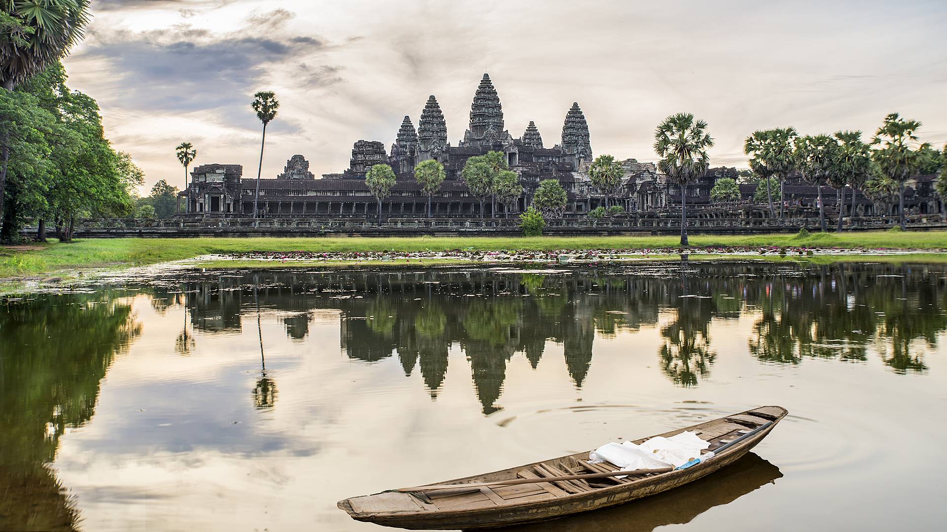 Inolvidable vuelta al lago de Camboya 