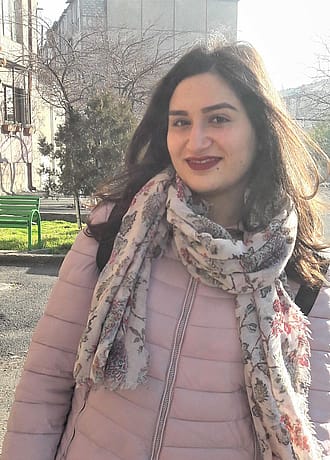 Araksya - Expertin für Aktivreisen und Familienreisen in Armenien und Georgien