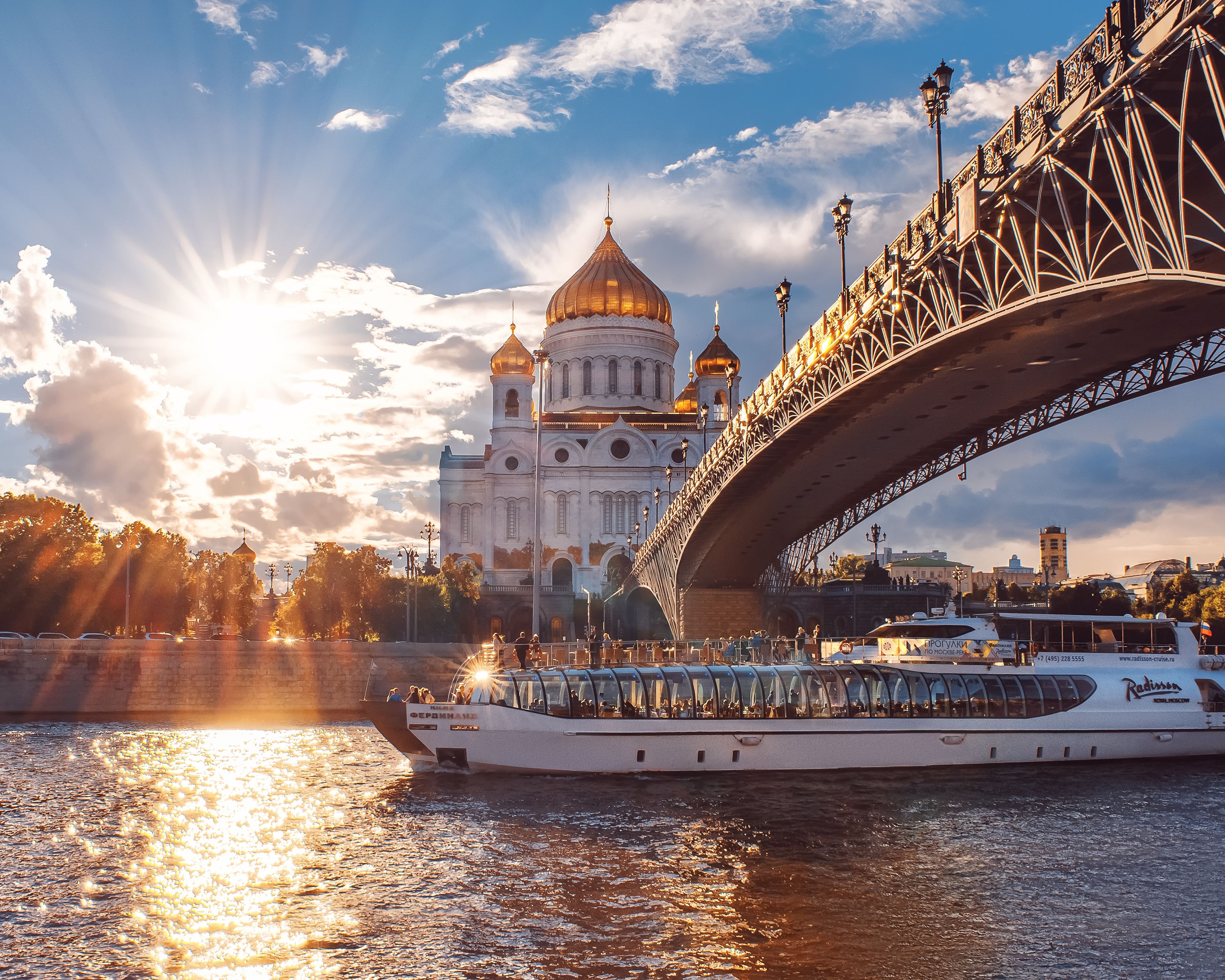 De Moscú a San Petersburgo, capitales de los zares
