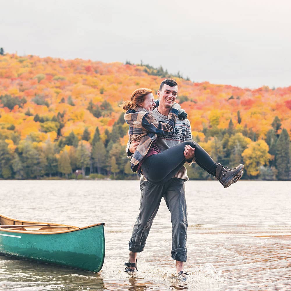 Design your perfect honeymoon in Canada with a local expert