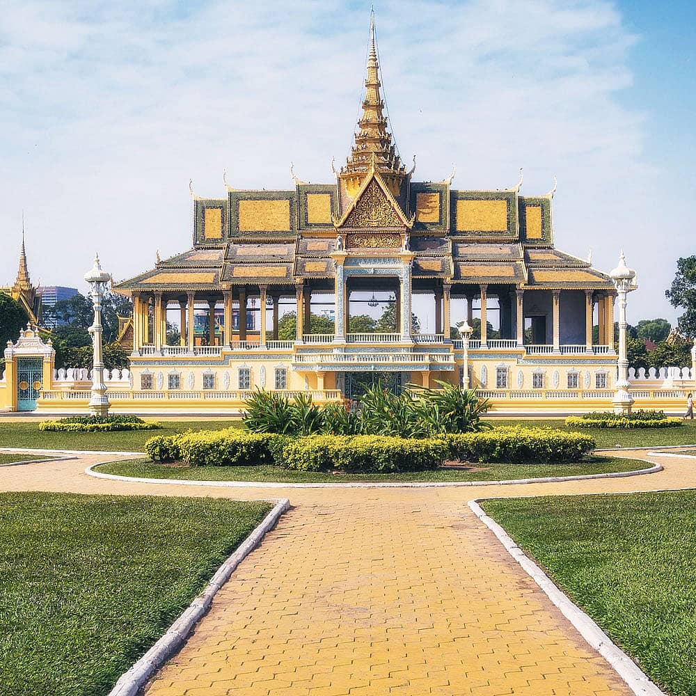 Design your perfect city tour with a local expert in Cambodia