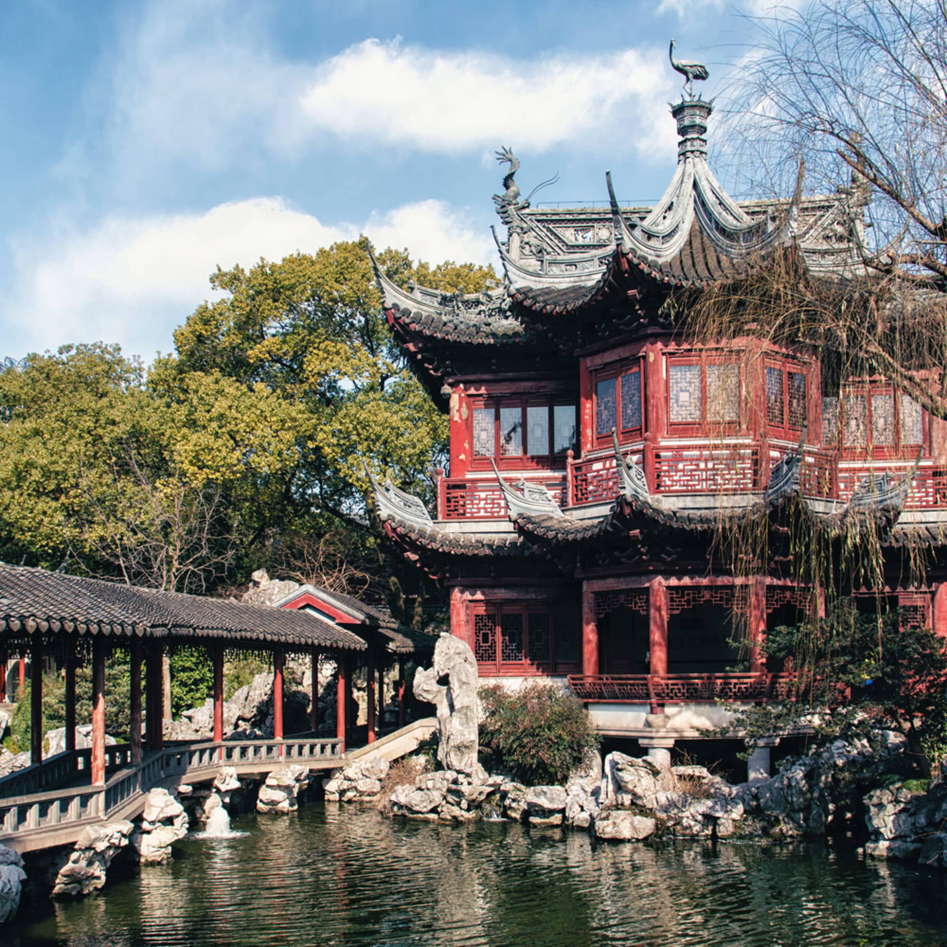 Design your perfect history tour with a local expert in China
