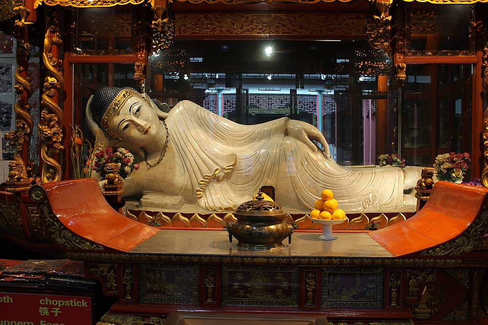 Besichtigung des Jadebuddha-Tempels