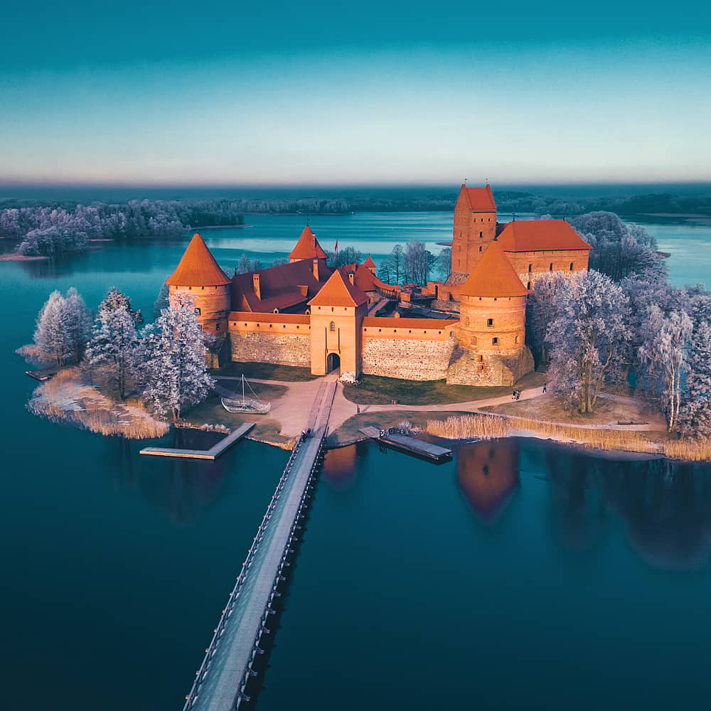 Design your perfect winter holiday in the Baltic States with a local expert