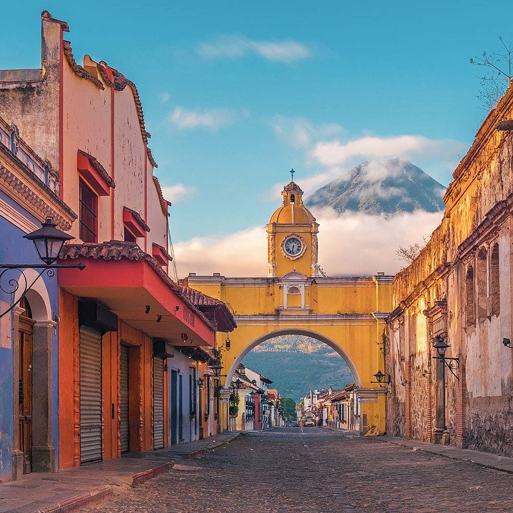 Design your perfect city tour with a local expert in Guatemala