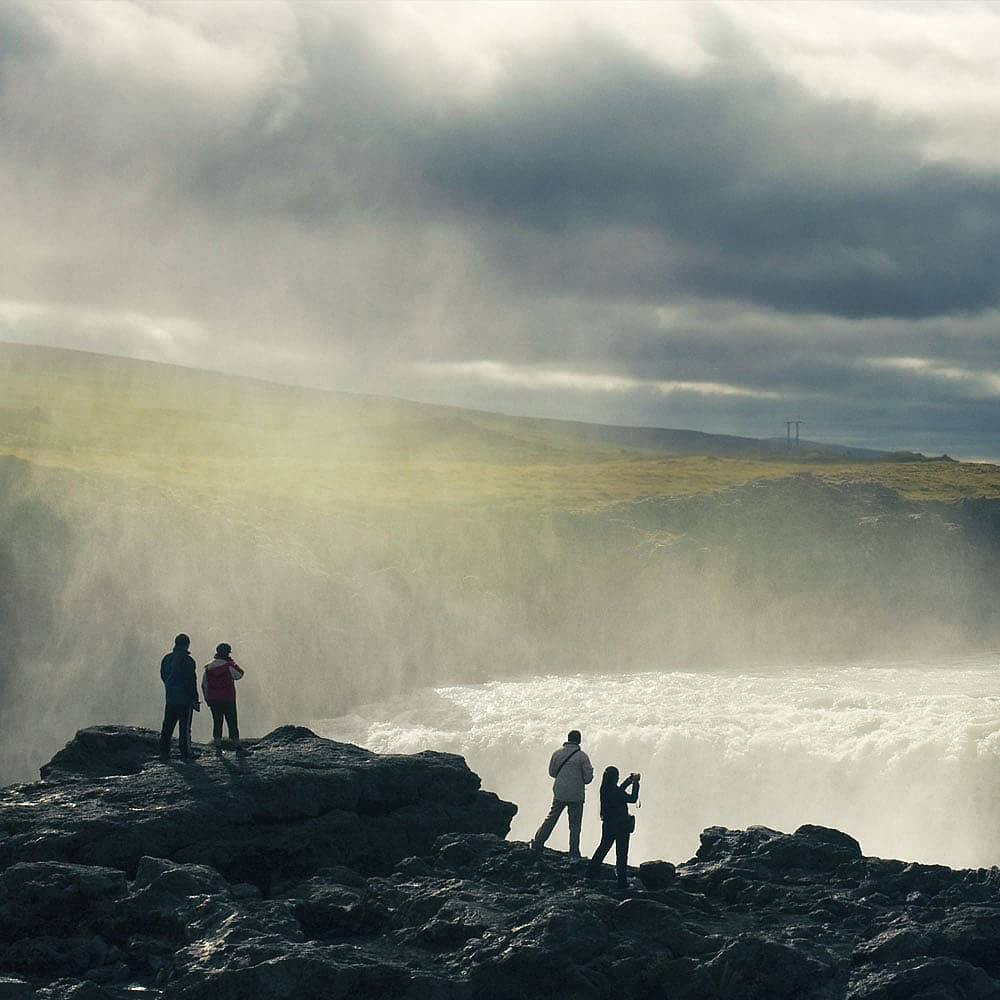 Design your perfect guided tour with a local expert in Iceland