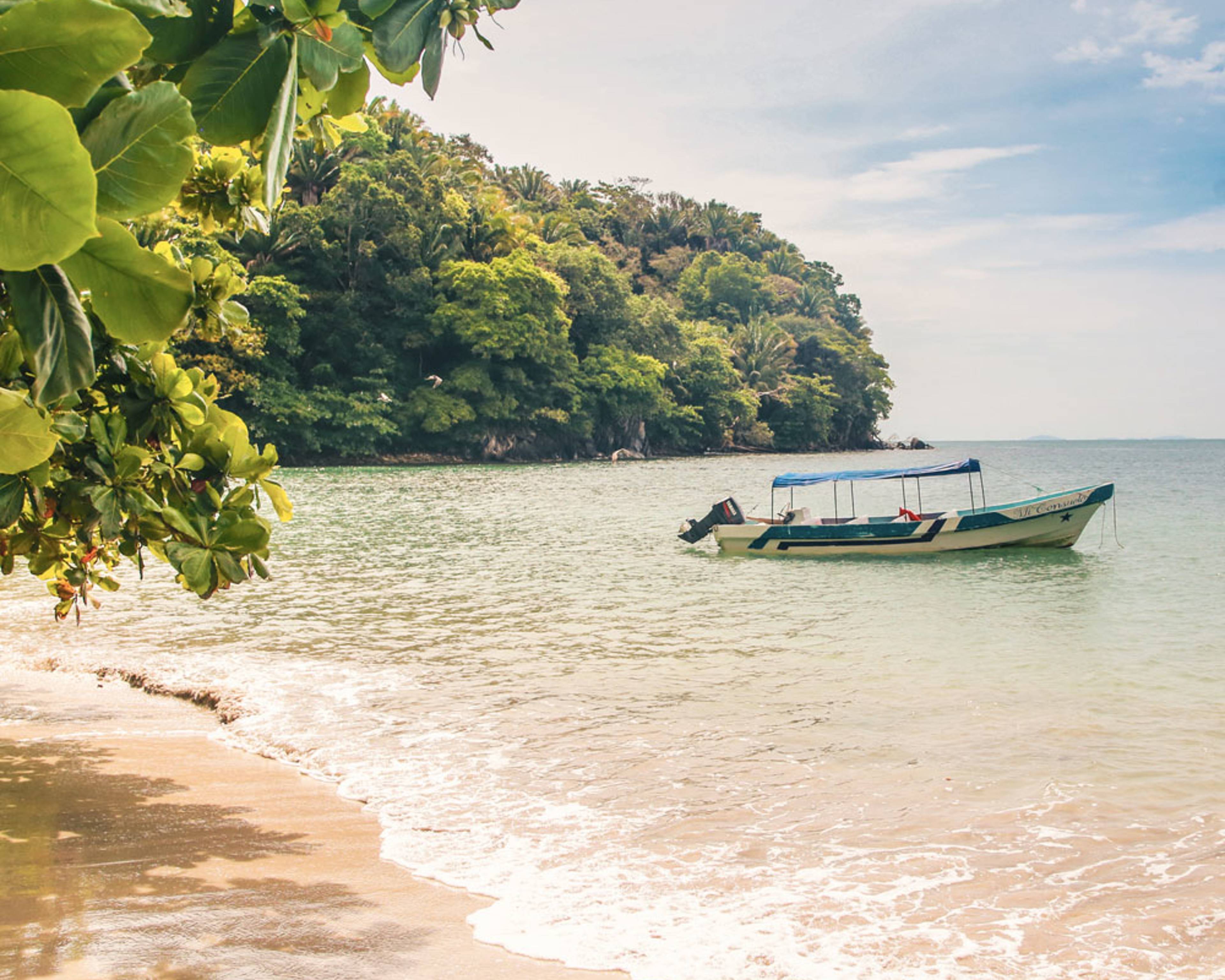 Découvrez les plus belles plages lors de votre voyage au Honduras 100% sur mesure