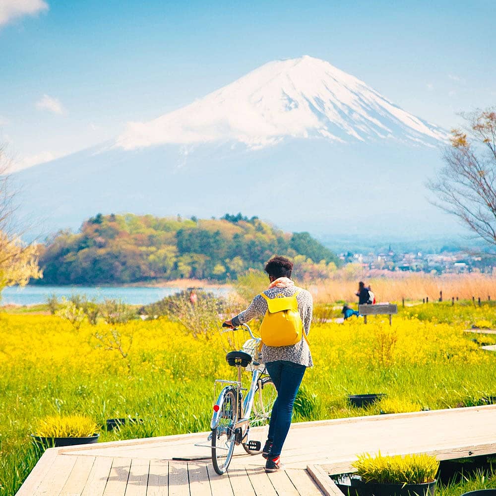 Design your perfect cycling tour with a local expert in Japan