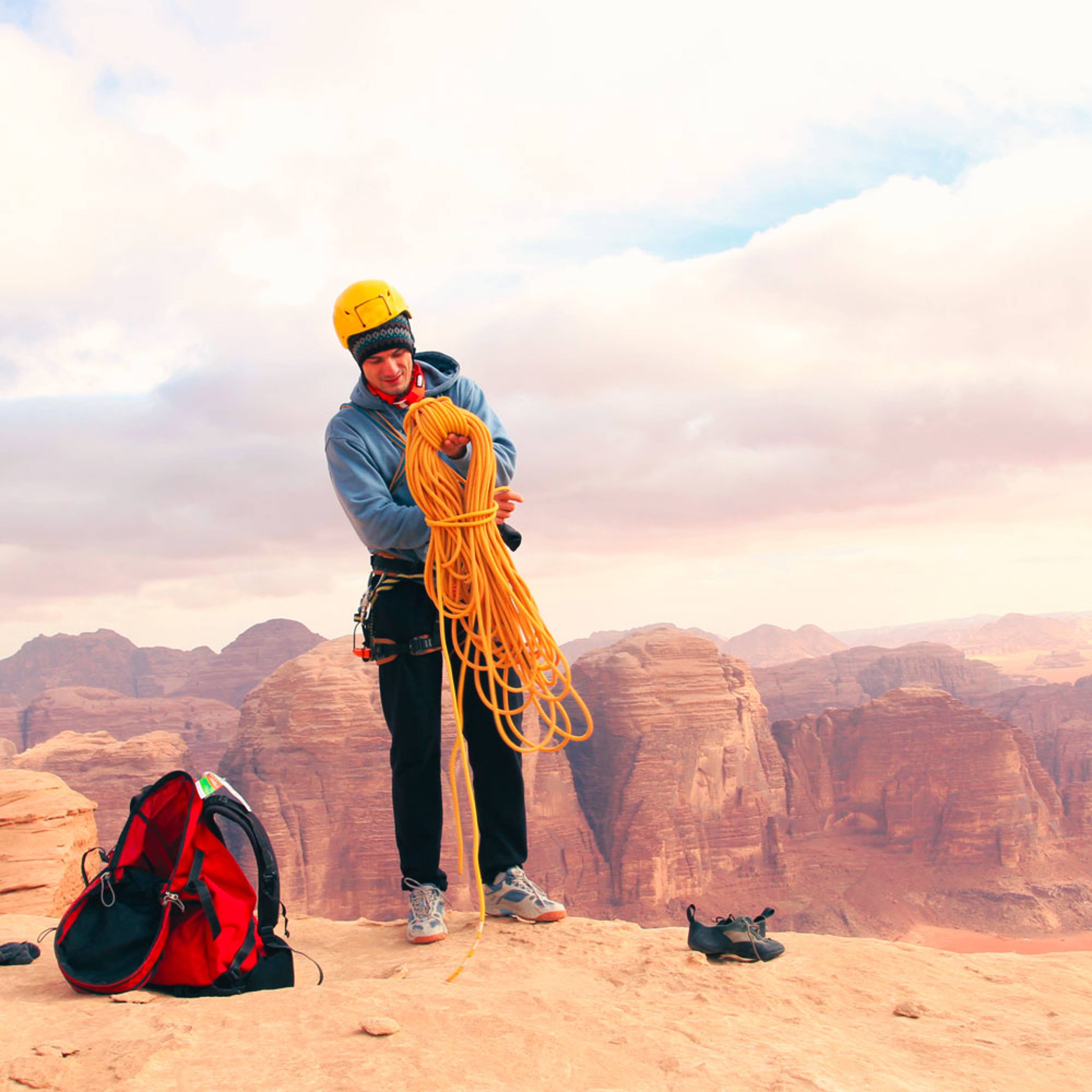 Design your perfect hiking tour with a local expert in Jordan