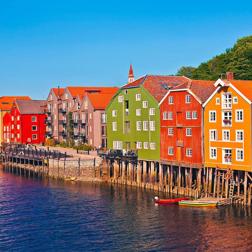 Design your perfect city tour with a local expert in Norway