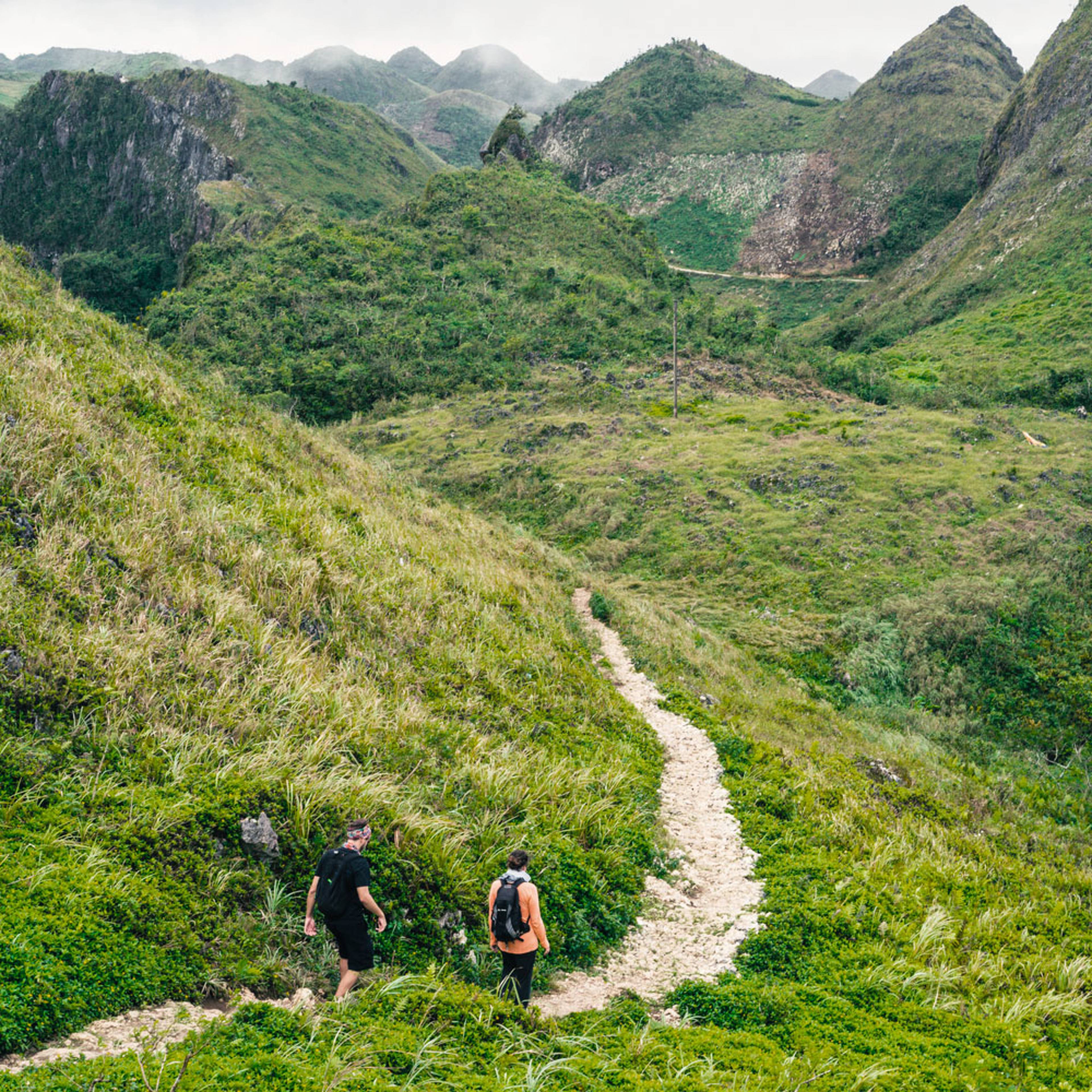 Design your perfect hiking tour with a local expert in The Philippines