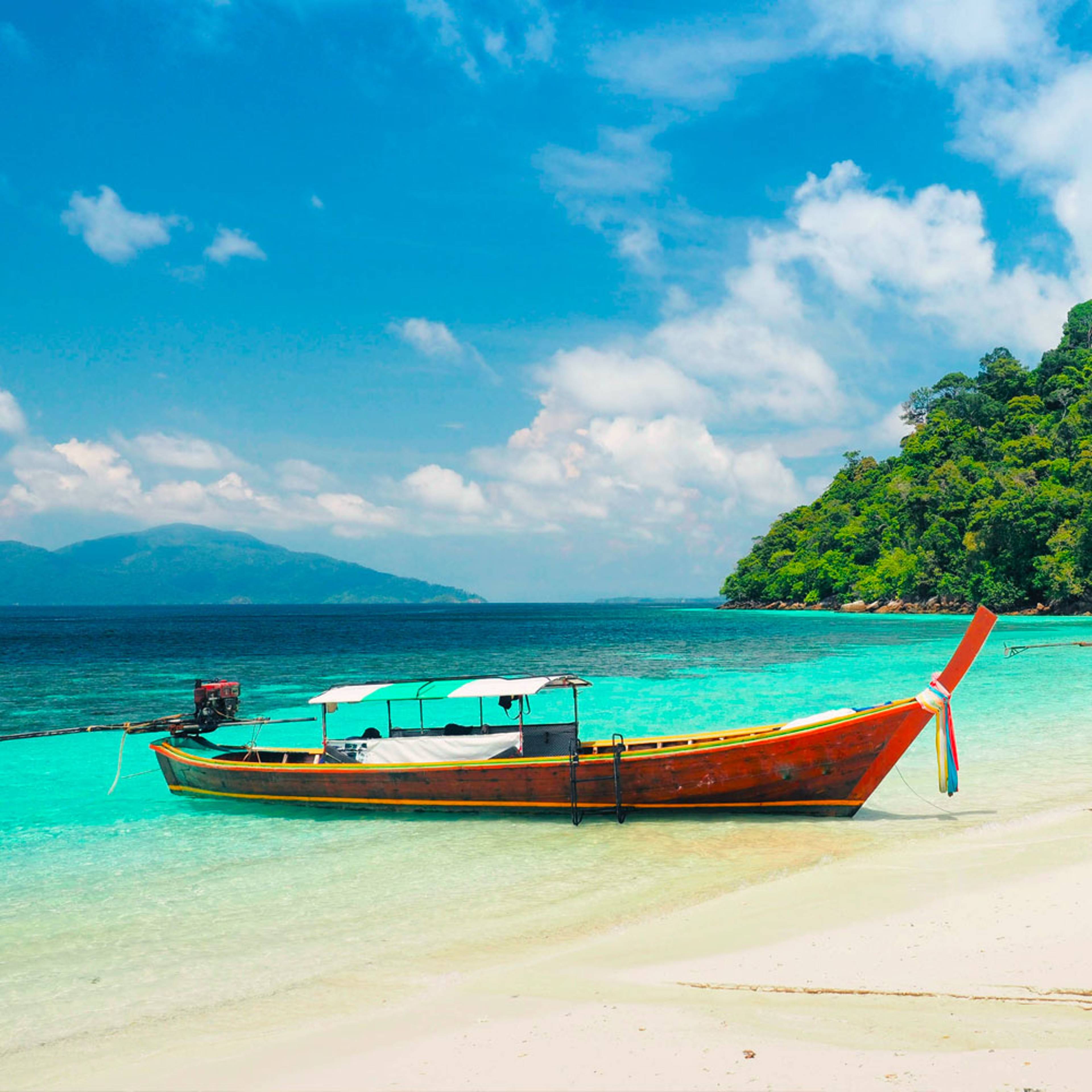 Design your perfect tour of Thailand's beaches with a local expert