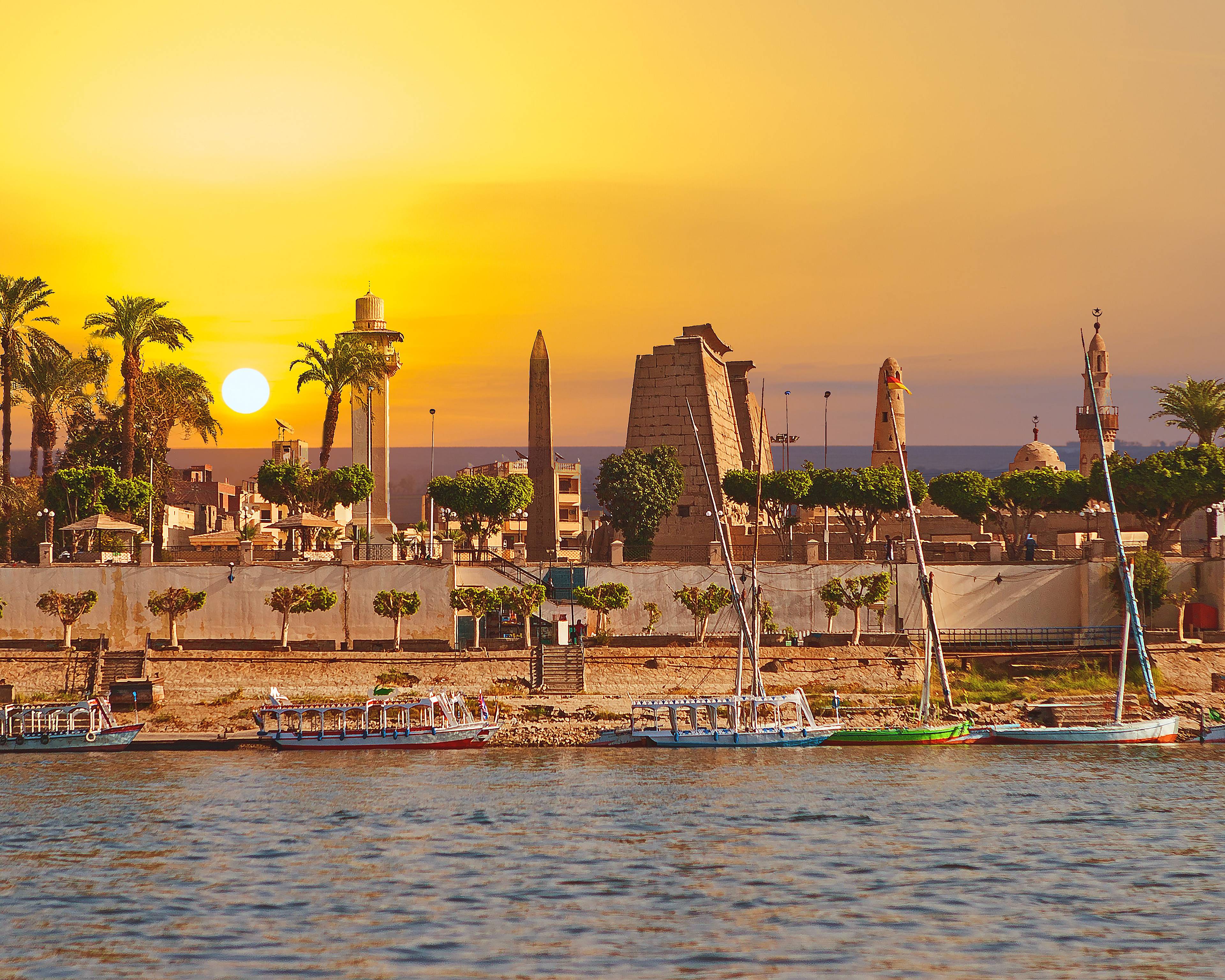 Viaggio in gruppo con crociera sul Nilo e estensione al mare