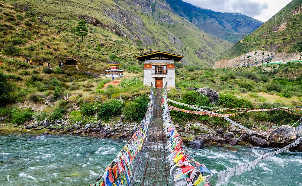 travel ke bhutan