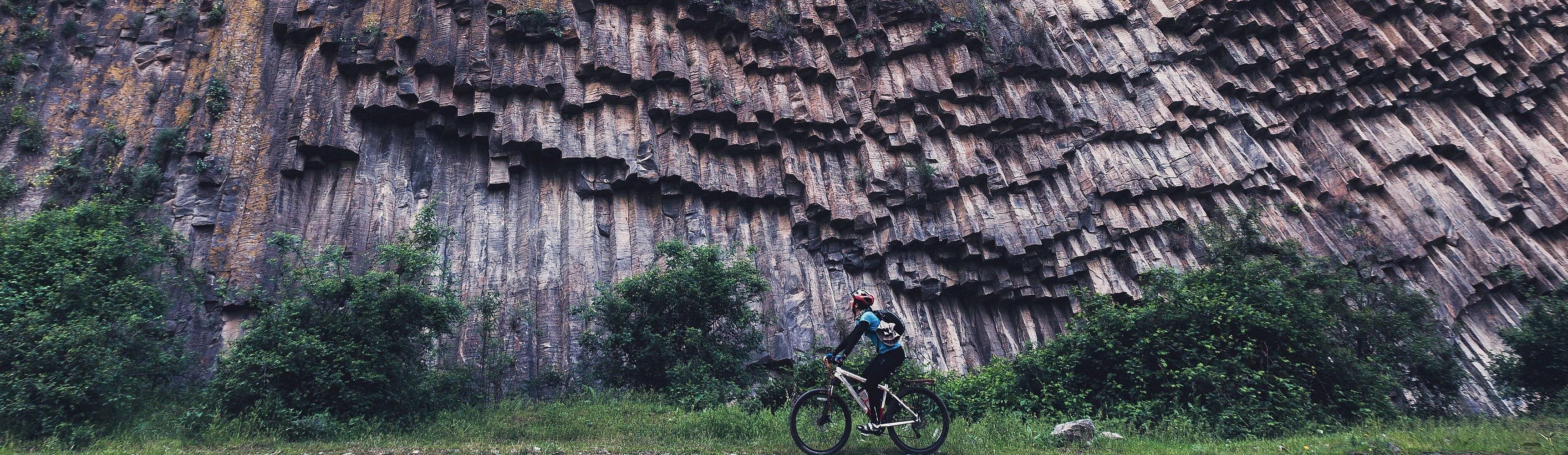 Cycling trips in Armenia