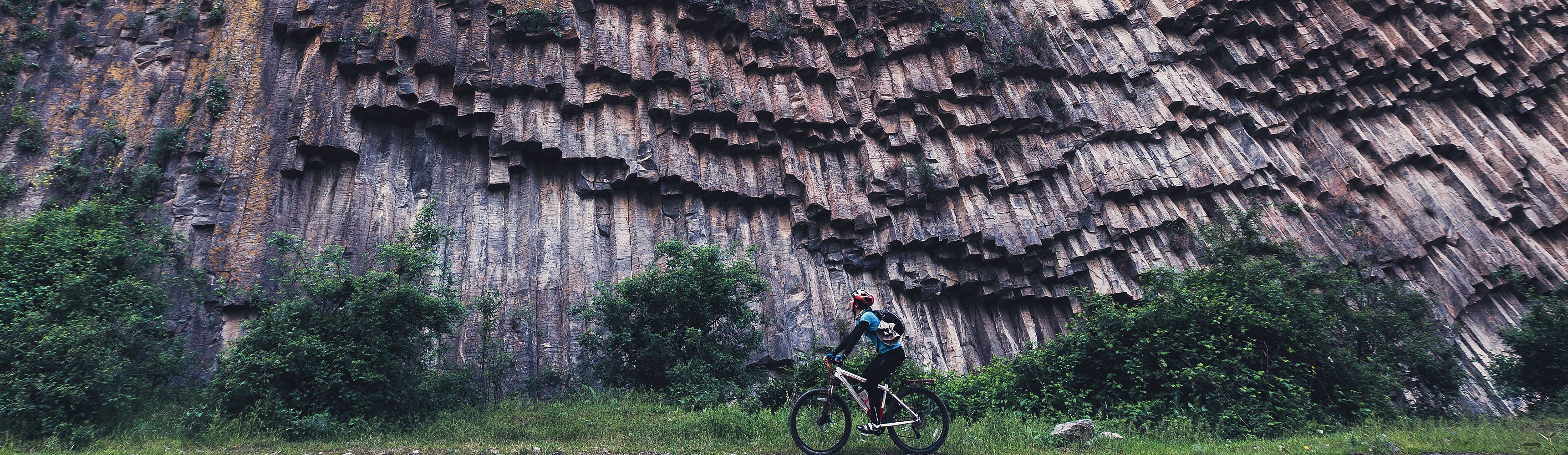 Cycling trips in Armenia