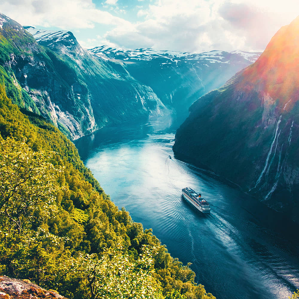 Design your perfect cruise with a local expert in Norway