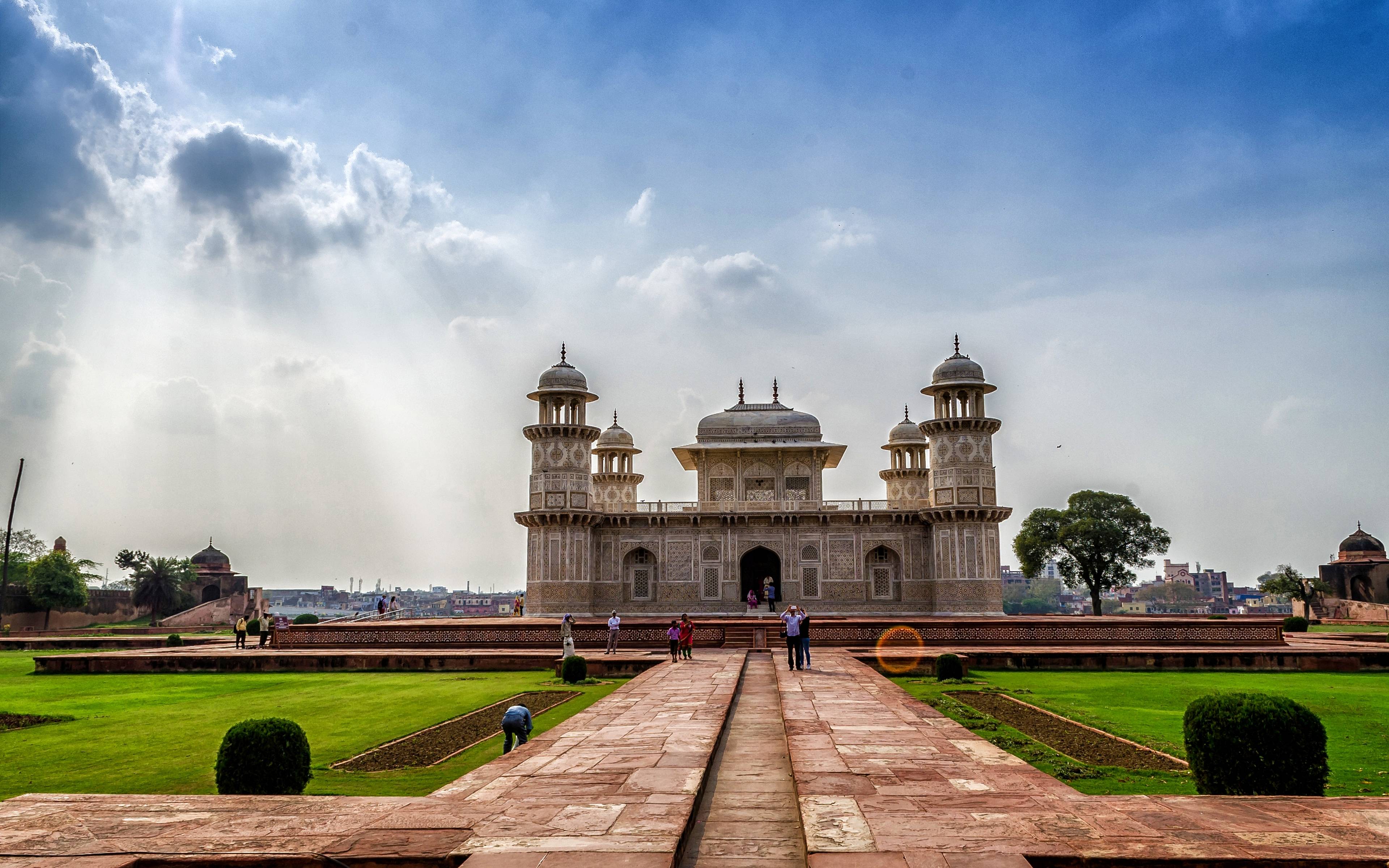 Die faszinierende Moghul Stadt Agra 