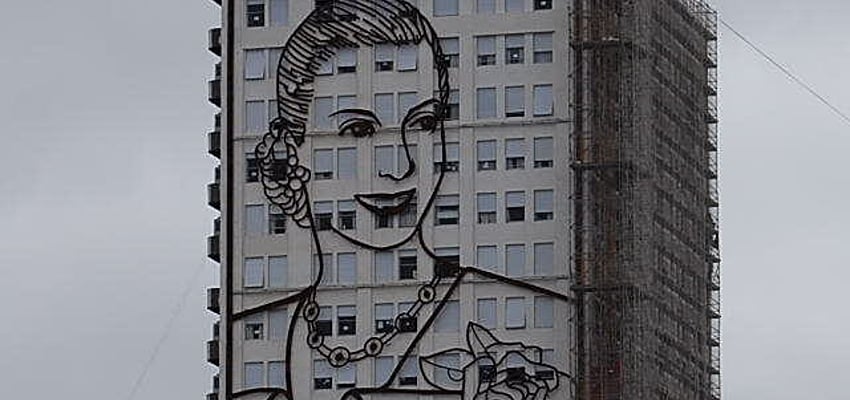 Eva Perón sur un bâtiment de Buenos Aires