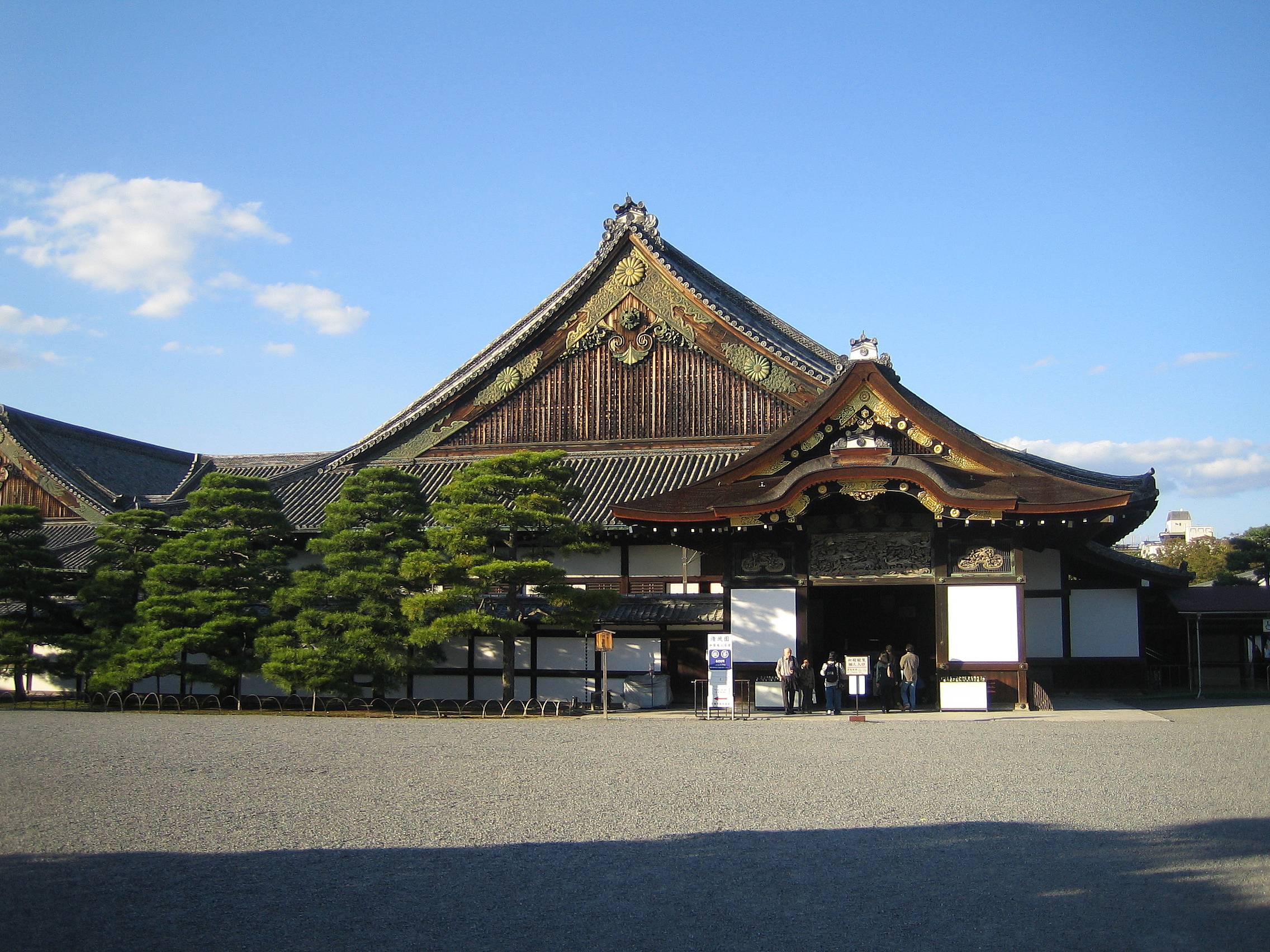 Trasferimento a Kyoto: Castello Nijo e Palazzo imperiale