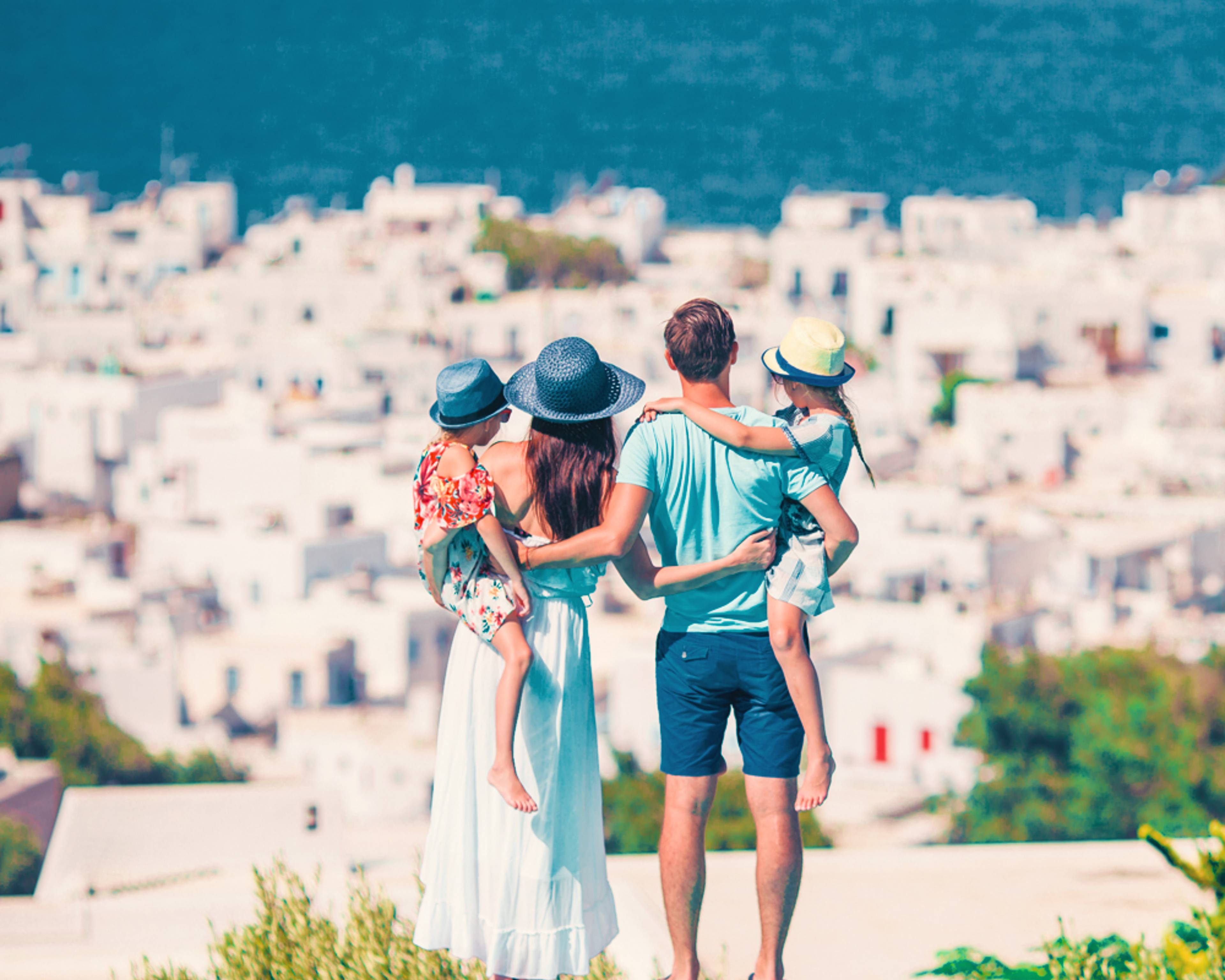 Crea il tuo viaggio in famiglia in Grecia