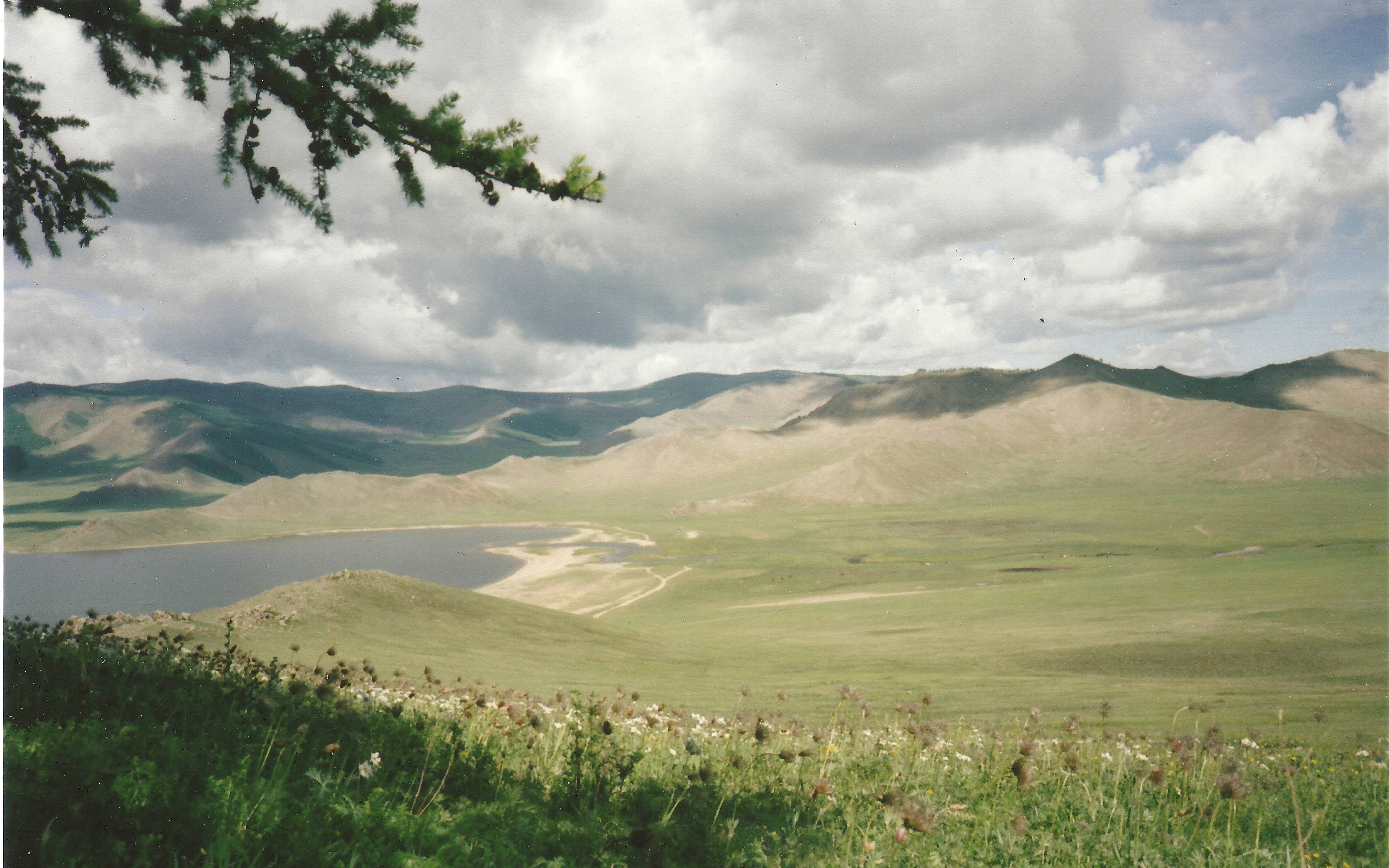 Terkhiin Tsagaan Lake