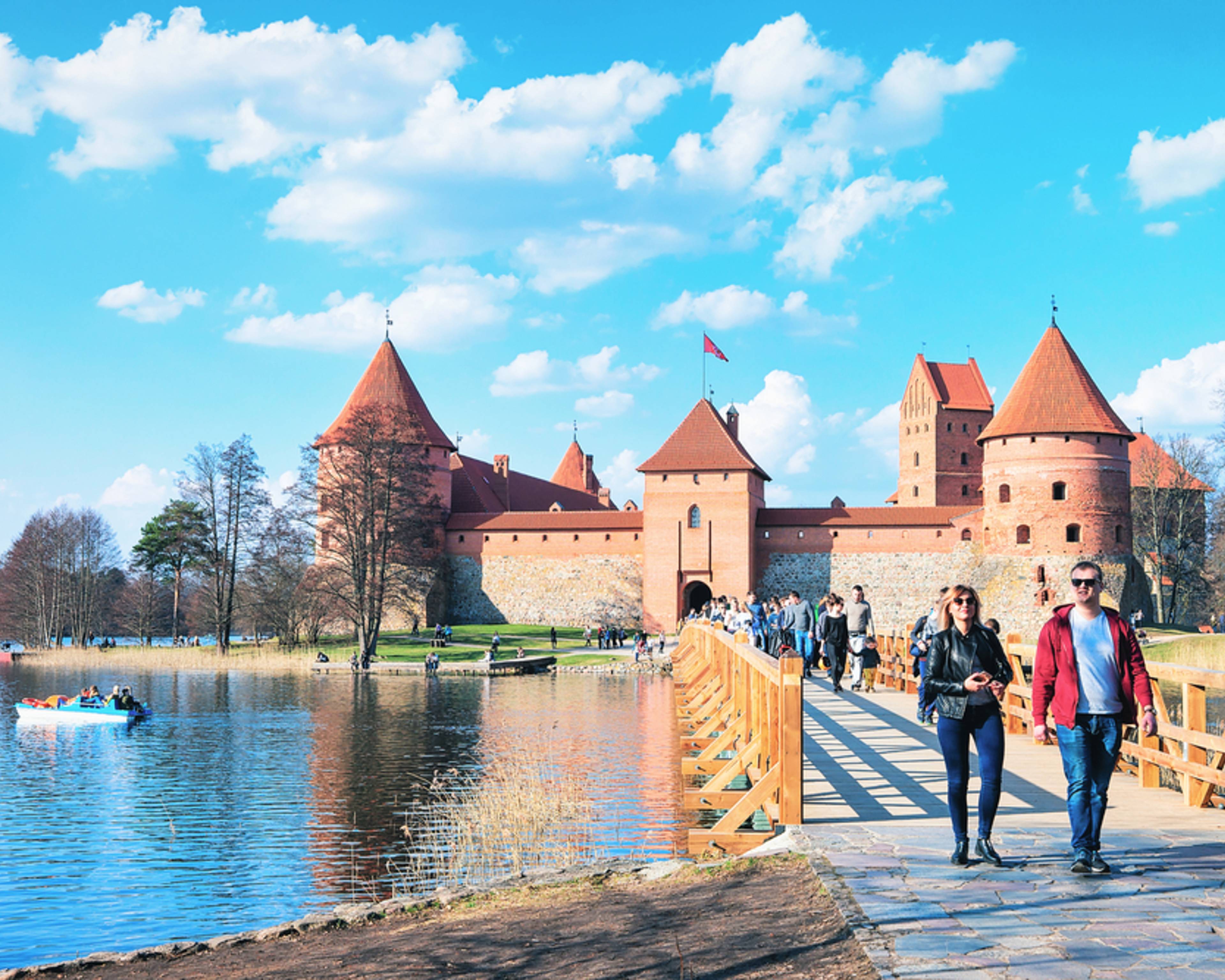 Una fuga romantica tra i maestosi Castelli dei Baltici