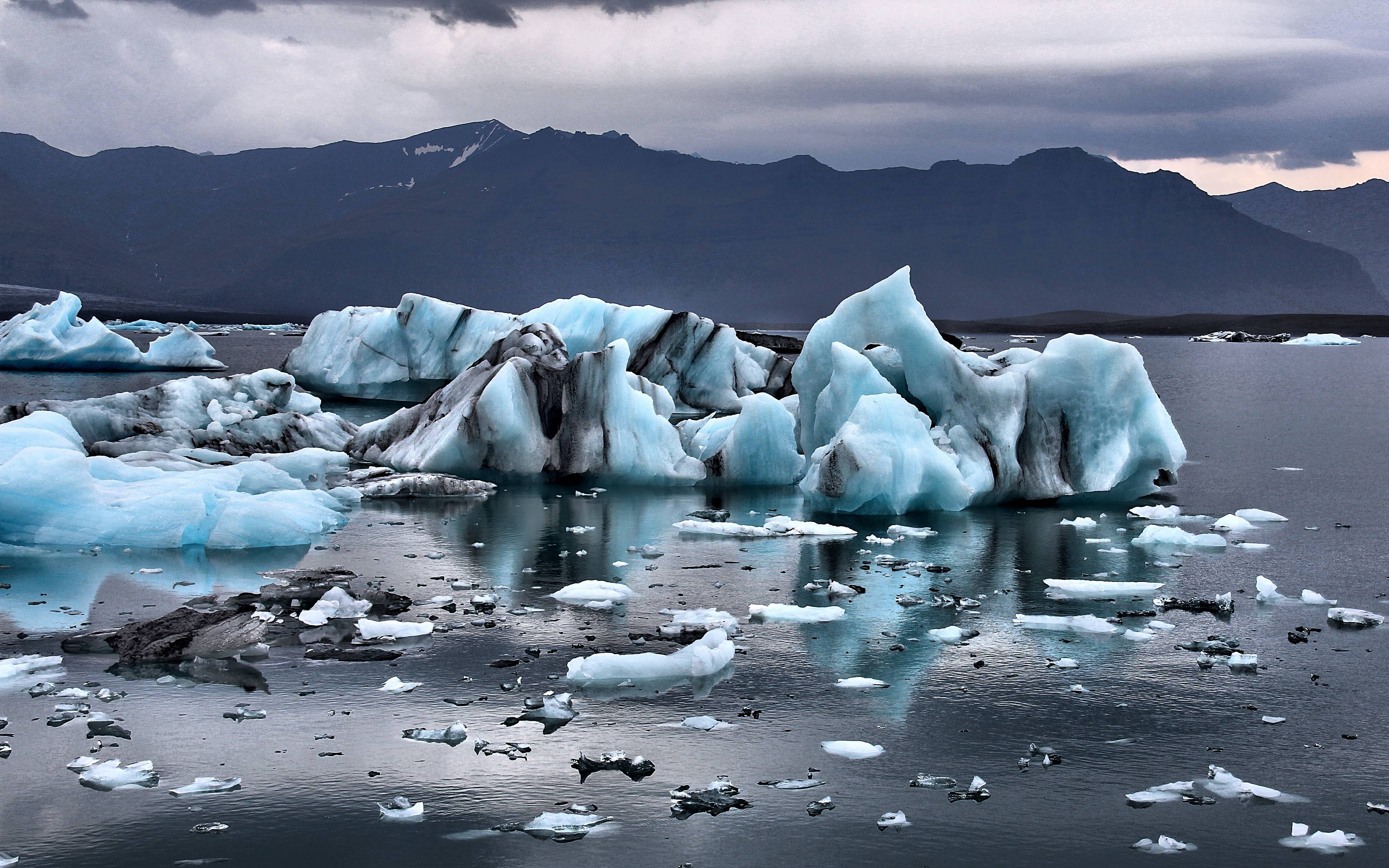 Il mondo di ghiaccio del Vatnajökull