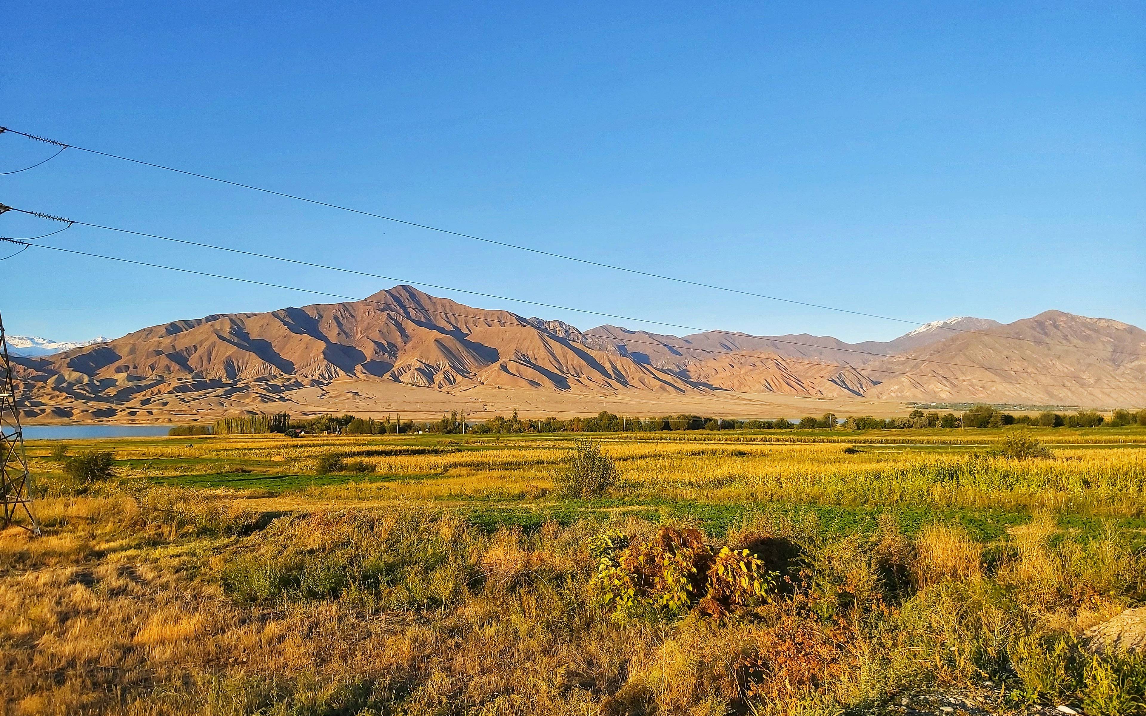 Das größte Reservoir von Kirgistan