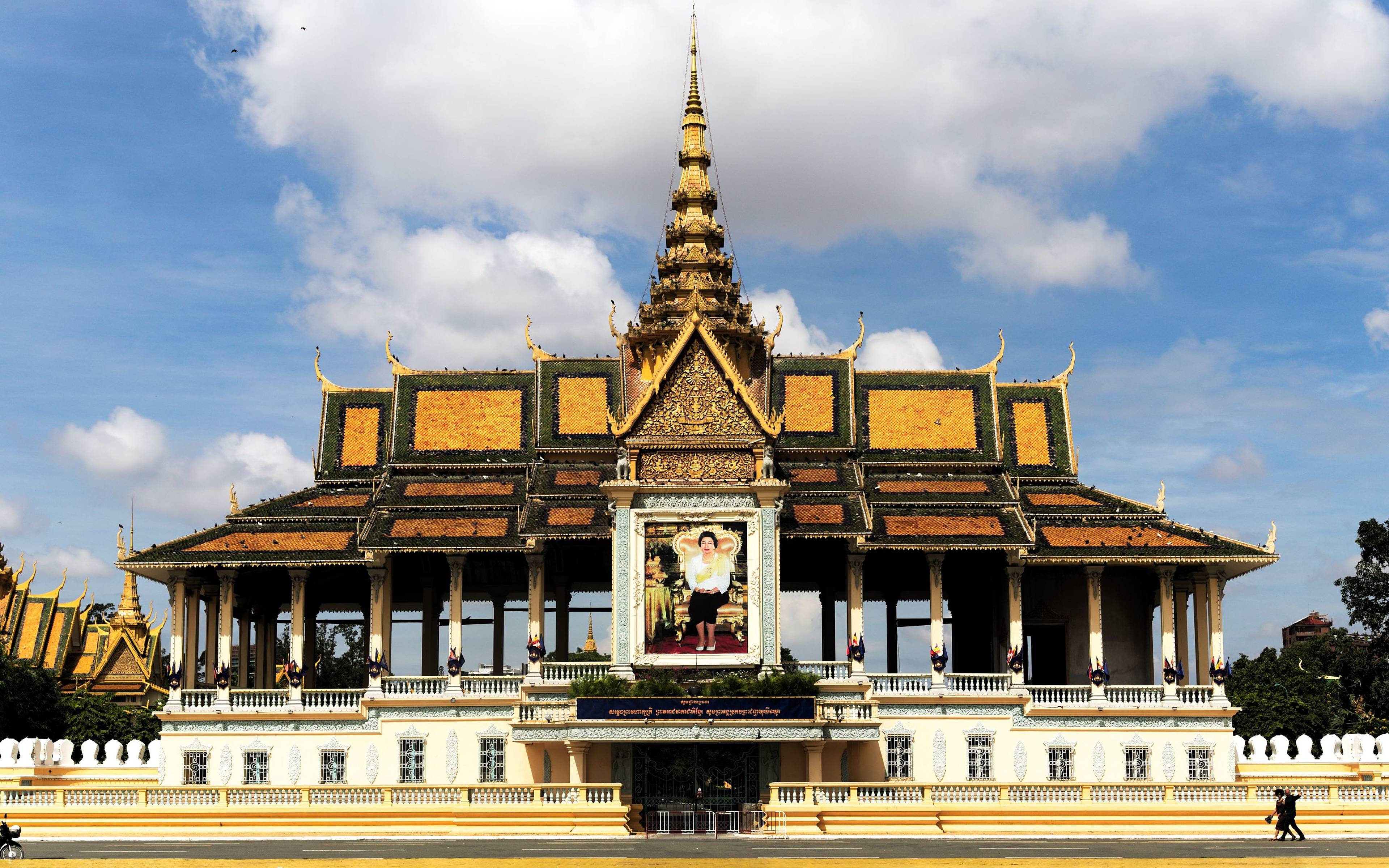 Phnom Penh tra “Passato e Presente” 