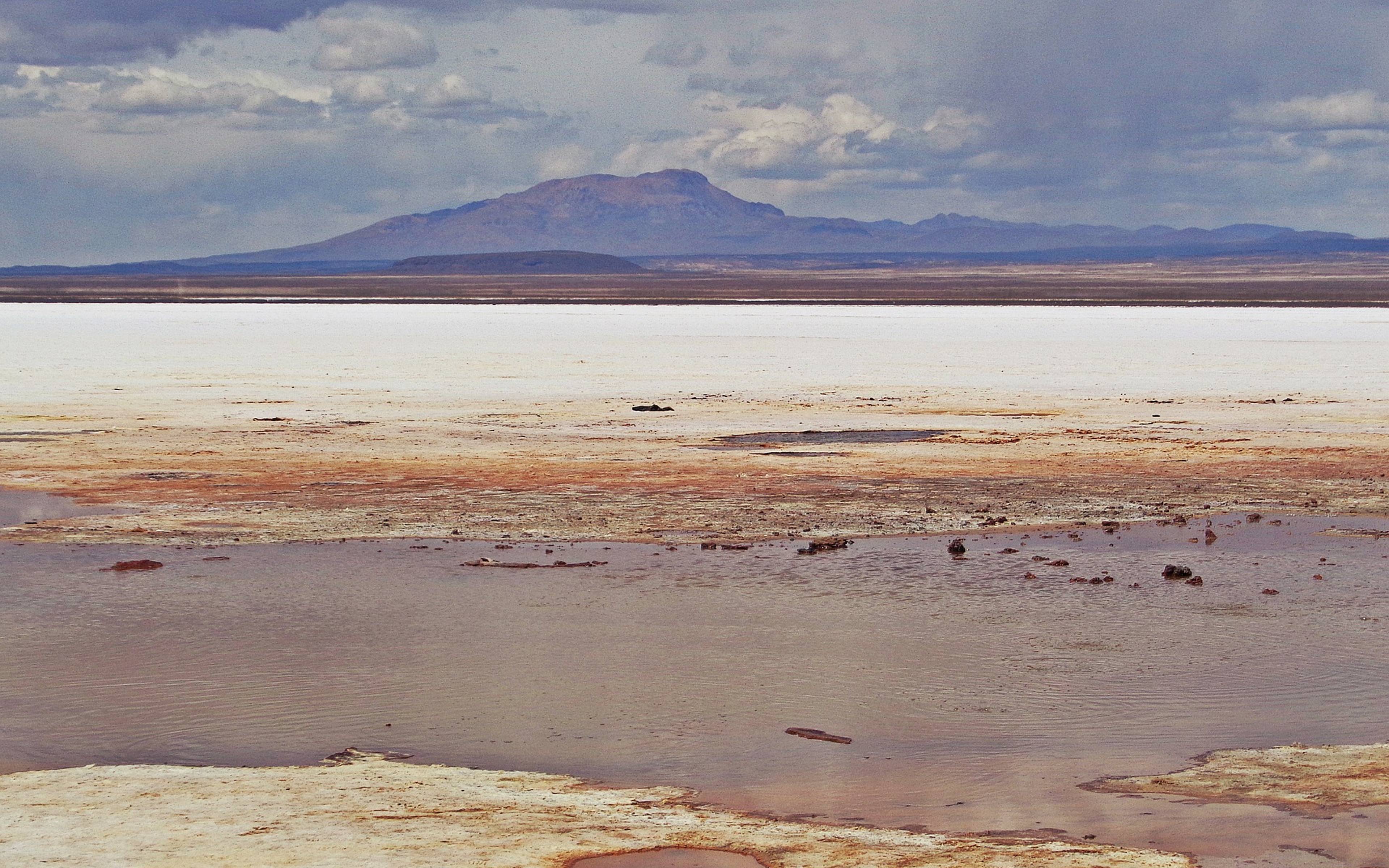 Explorez Uyuni, le plus grand désert de sel au monde !