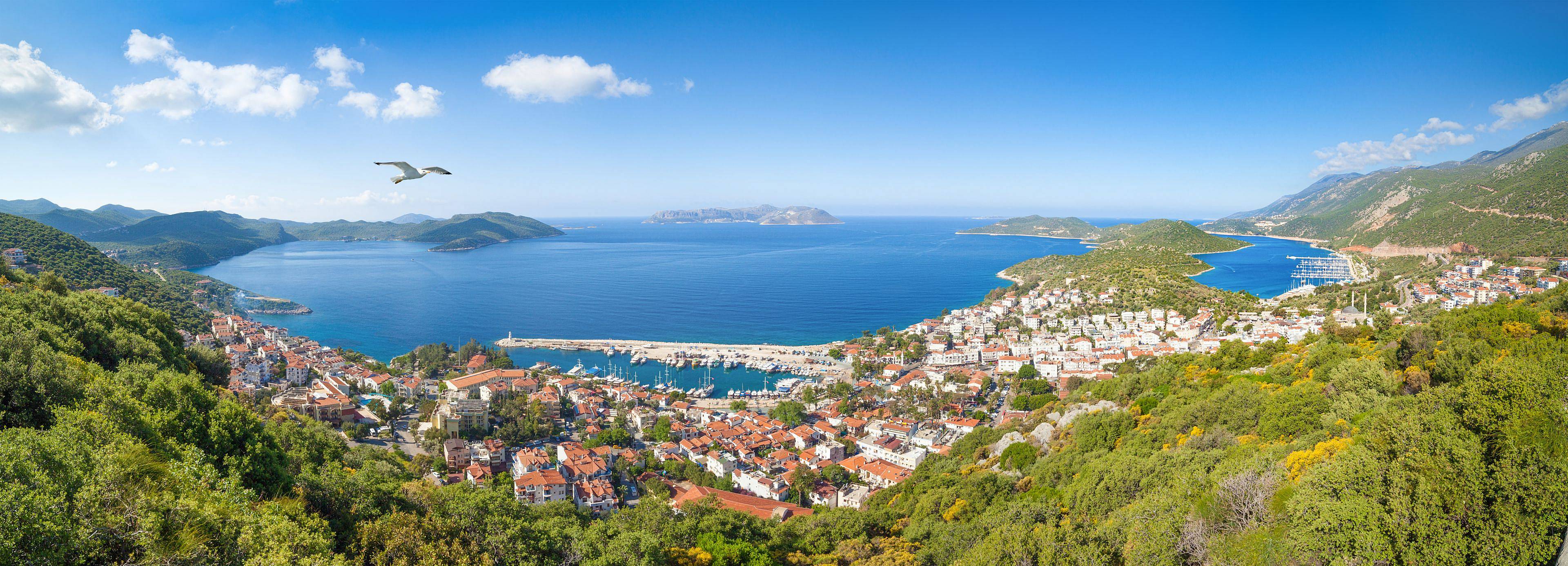 Les paysages magnifiques de la côte Lycienne en autotour