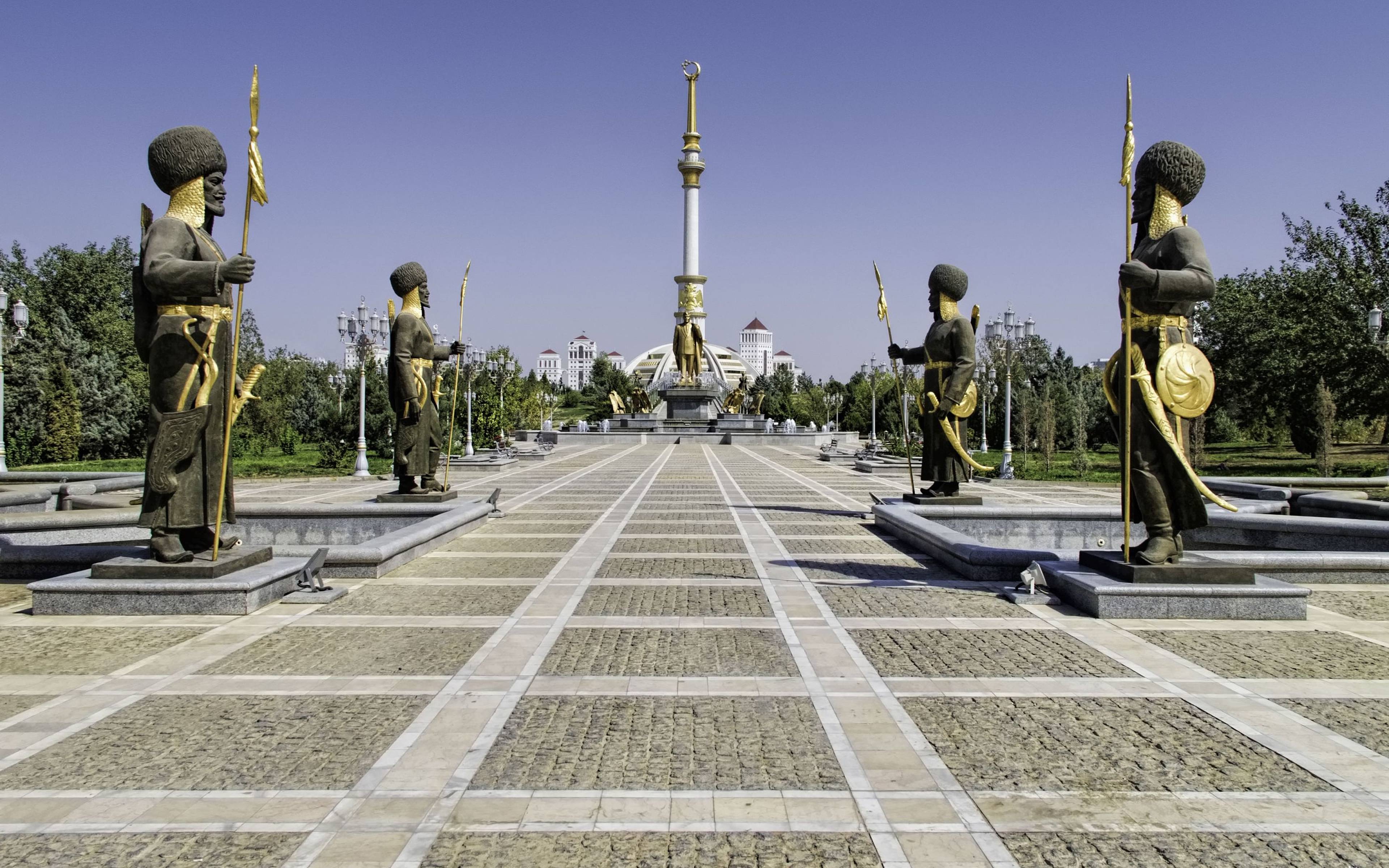 Ashgabat, la città bianca