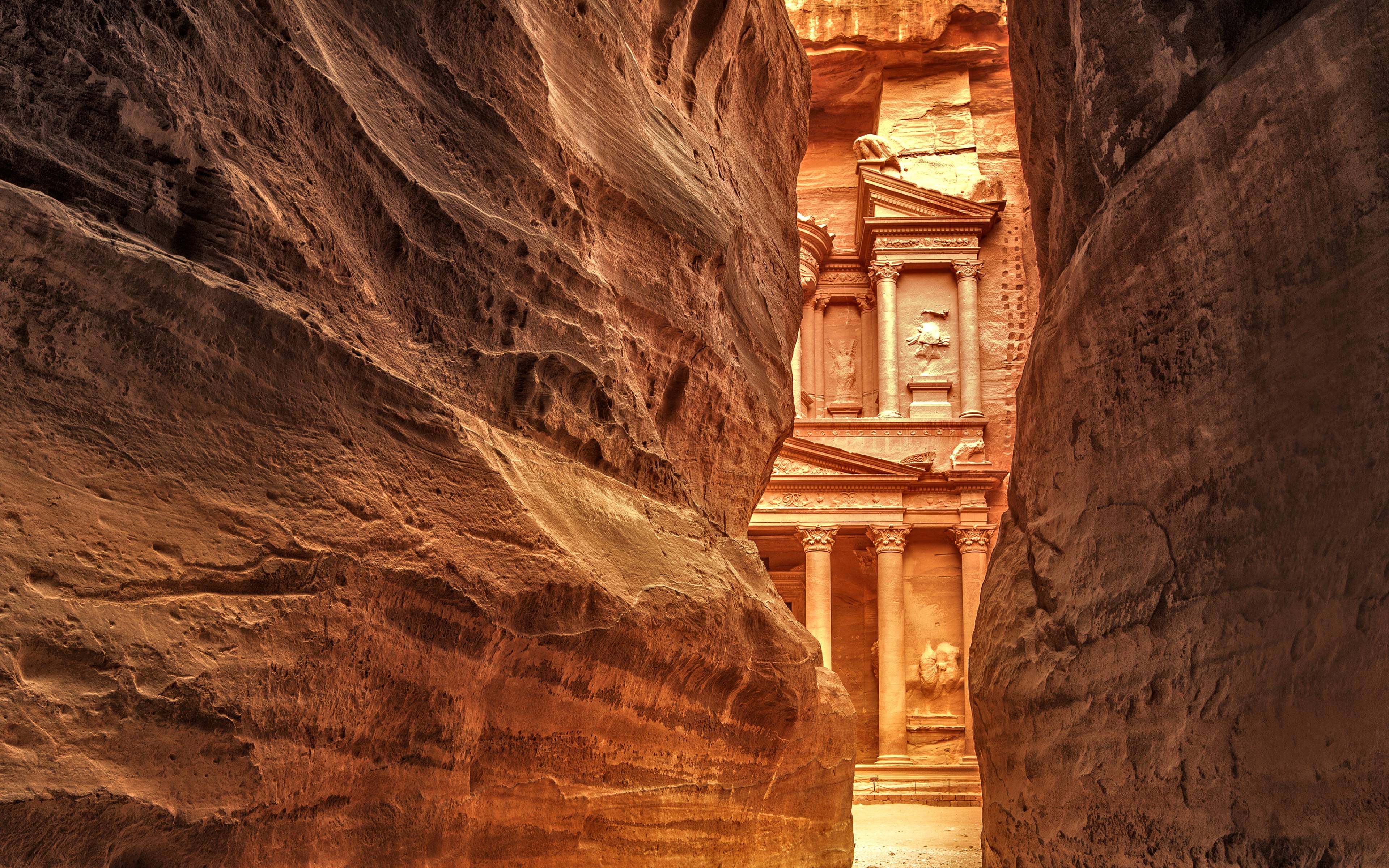 La famosissima città antica di Petra