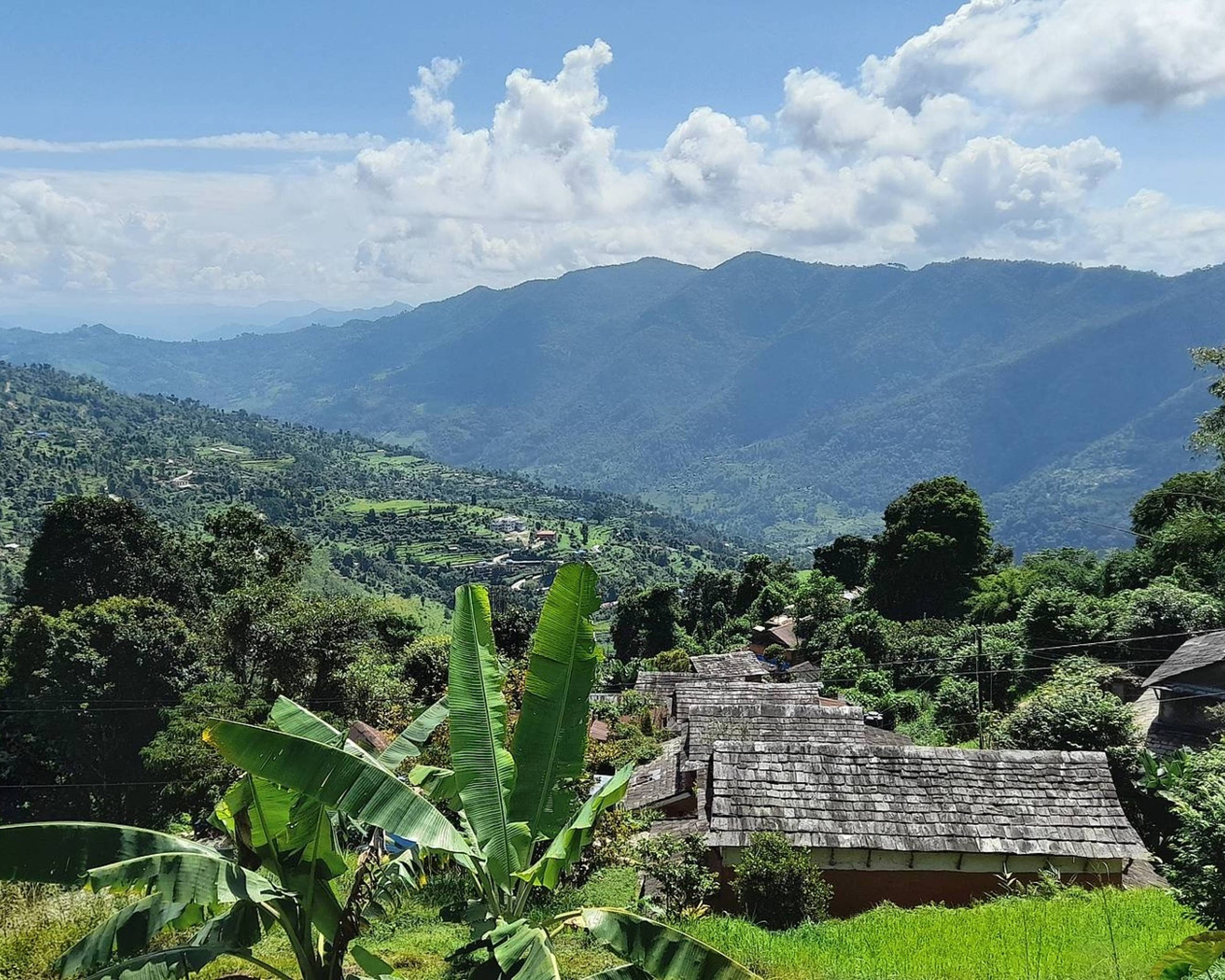 Nepal auténtico: vida rural con los gurung y tharus