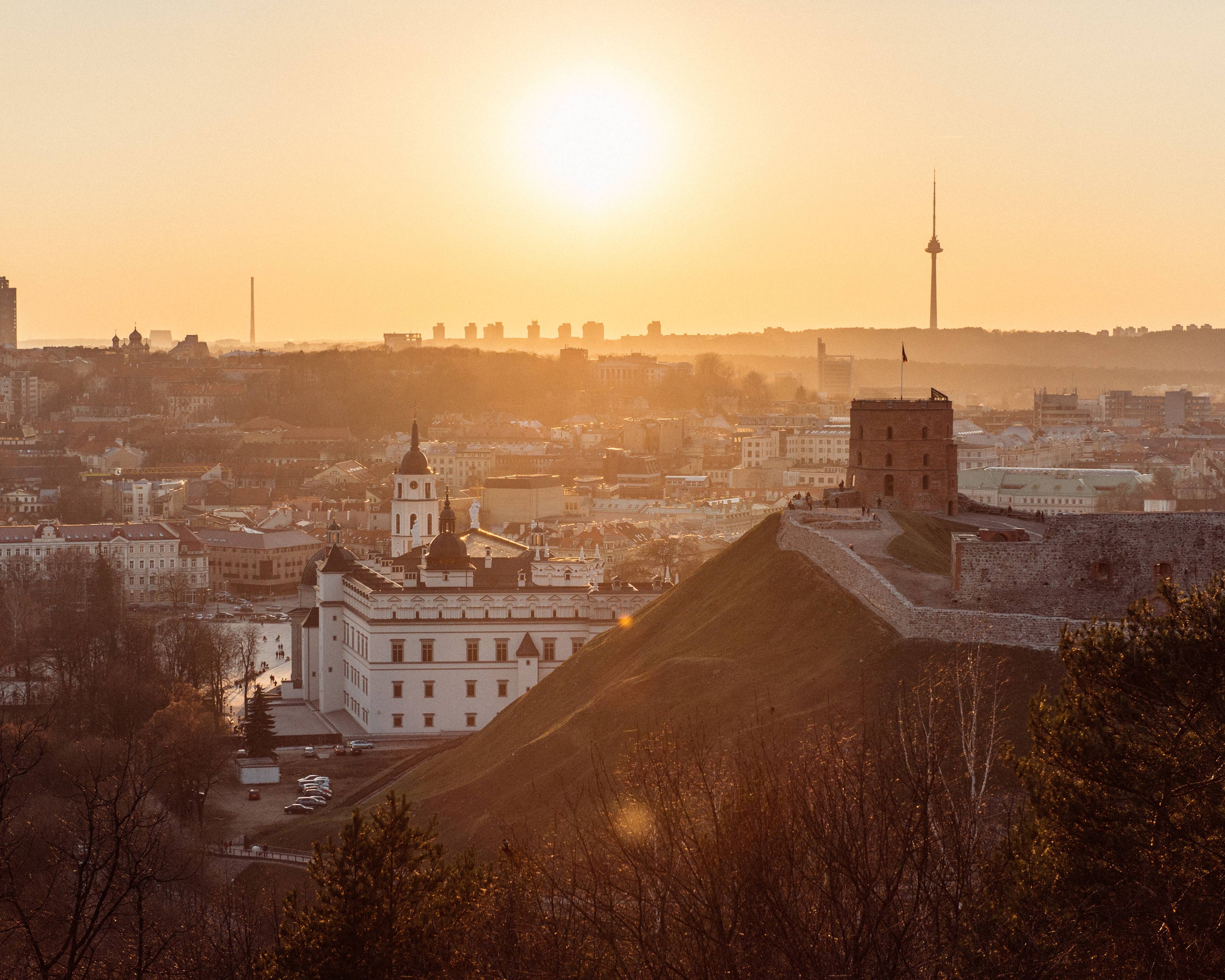 Visita autoguiada de 4 días por Vilnius