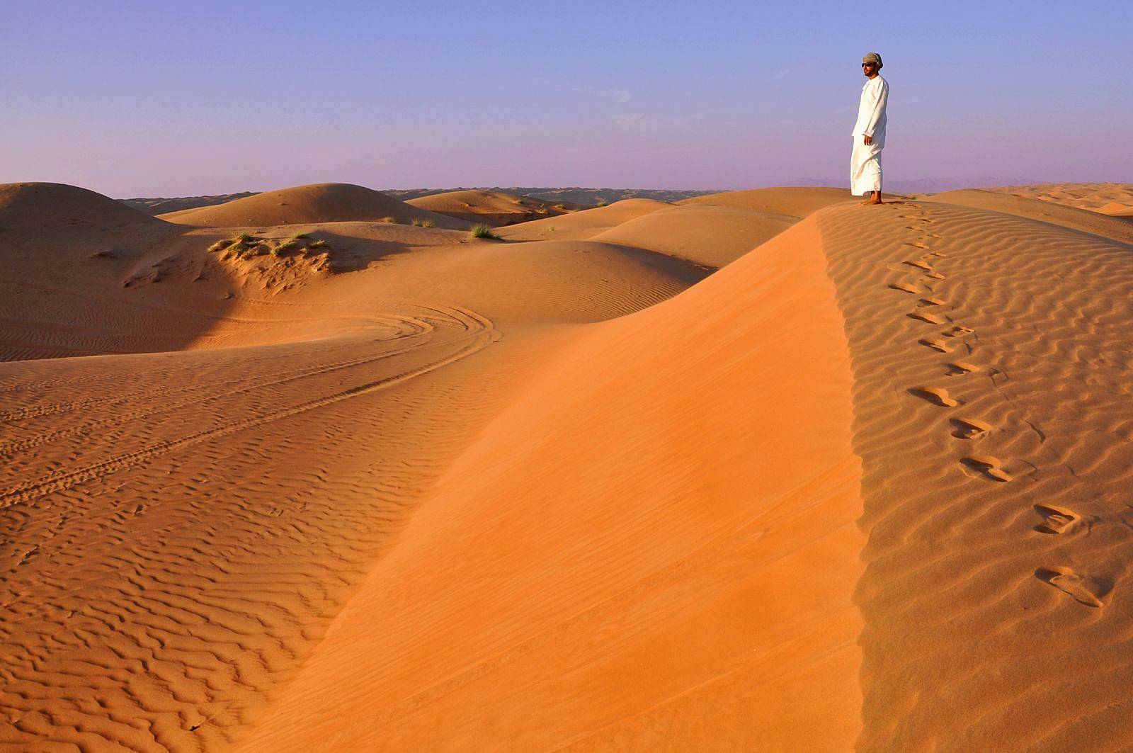 Dal Jebel Shams alle dune delle Wahiba Sands