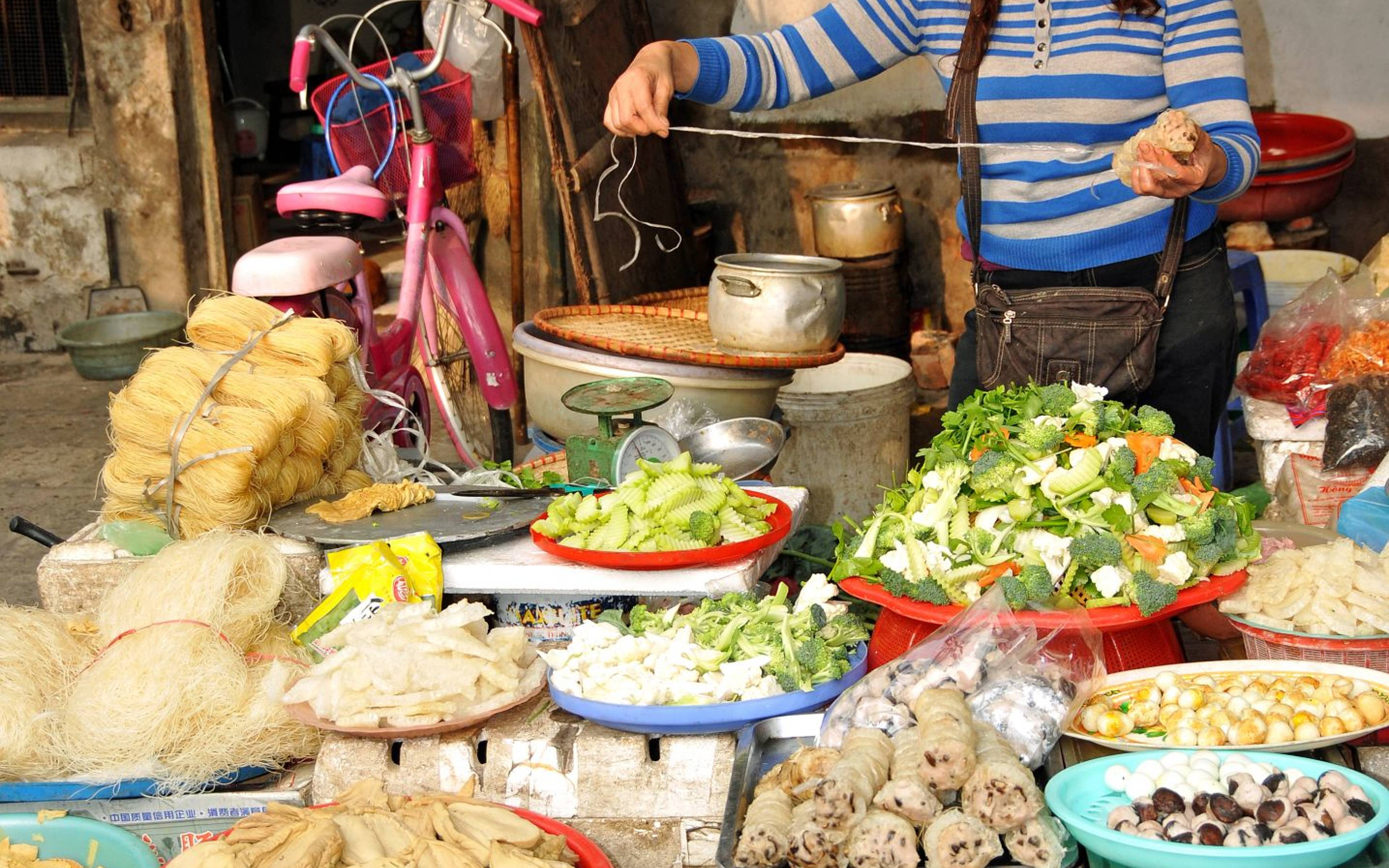 Descubriendo Hanoi en moto y la gastronomía callejera
