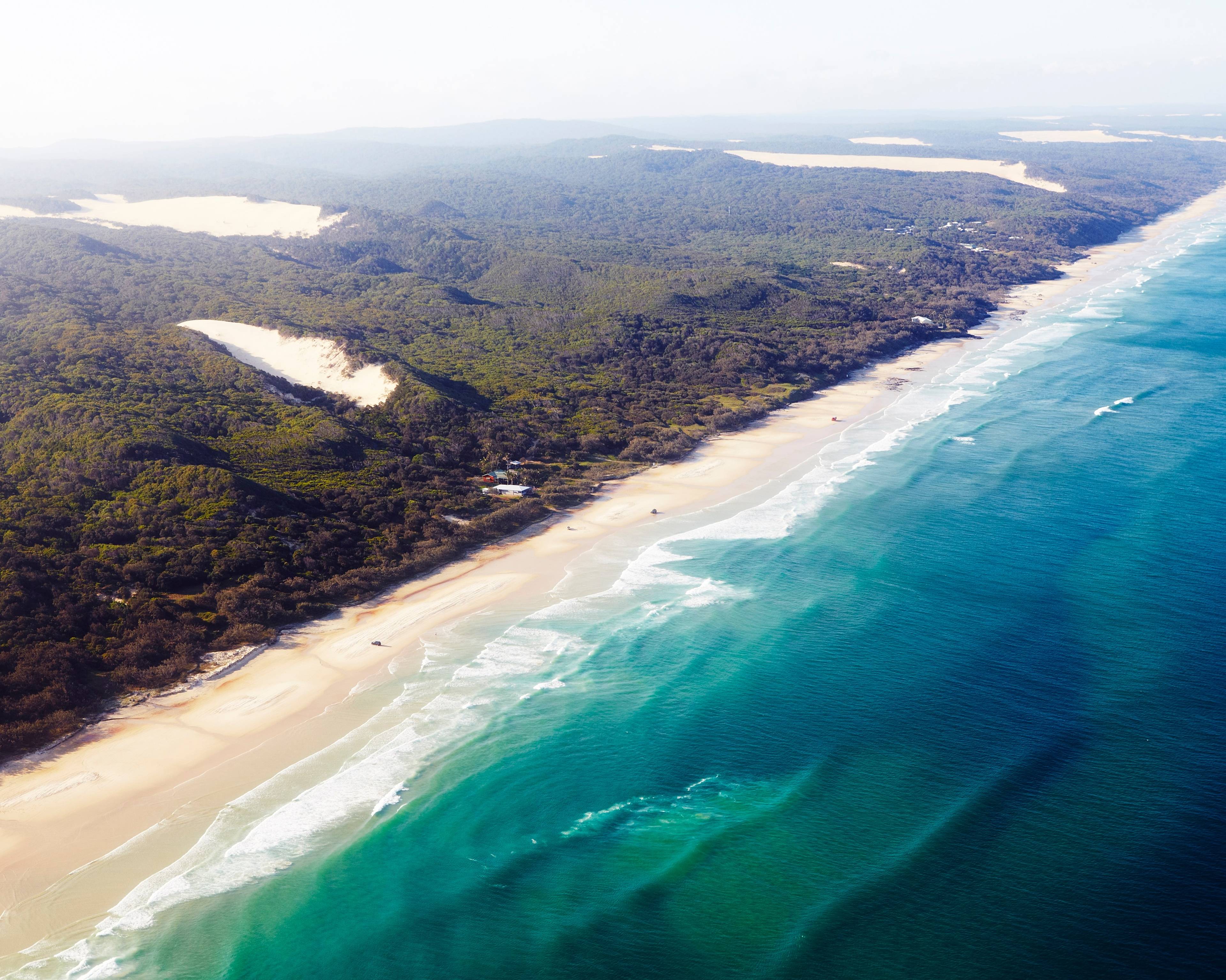 De Brisbane à Cairns par la route côtière, entre forêt tropicale, récifs et plages de sable blanc