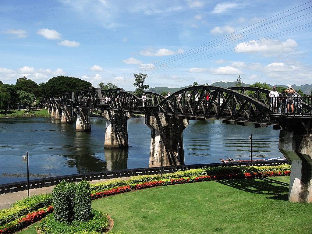 Bridge over the River Kwai - Nachtzug nach Chiang Mai