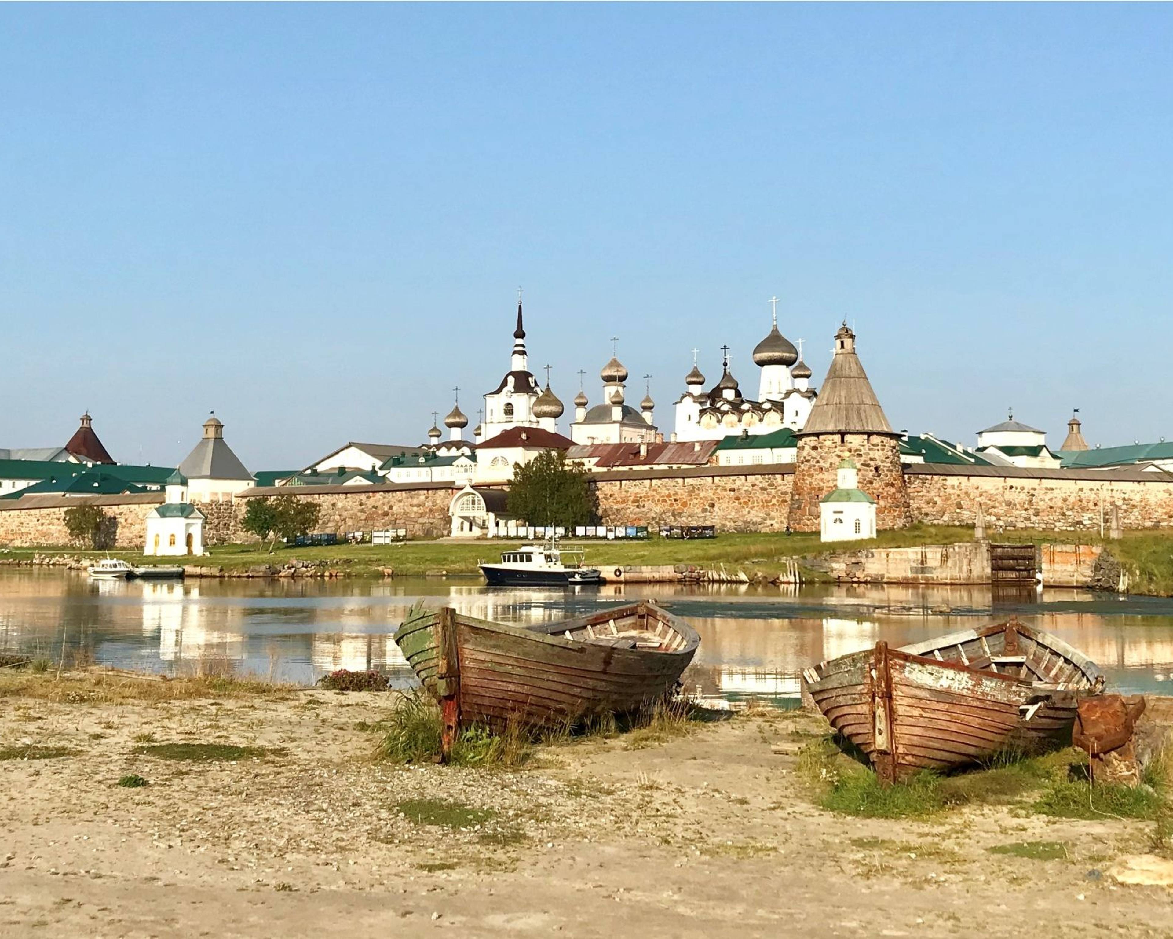 Le bellezze e gli enigmi del nord: San Pietroburgo e le isole Solovki