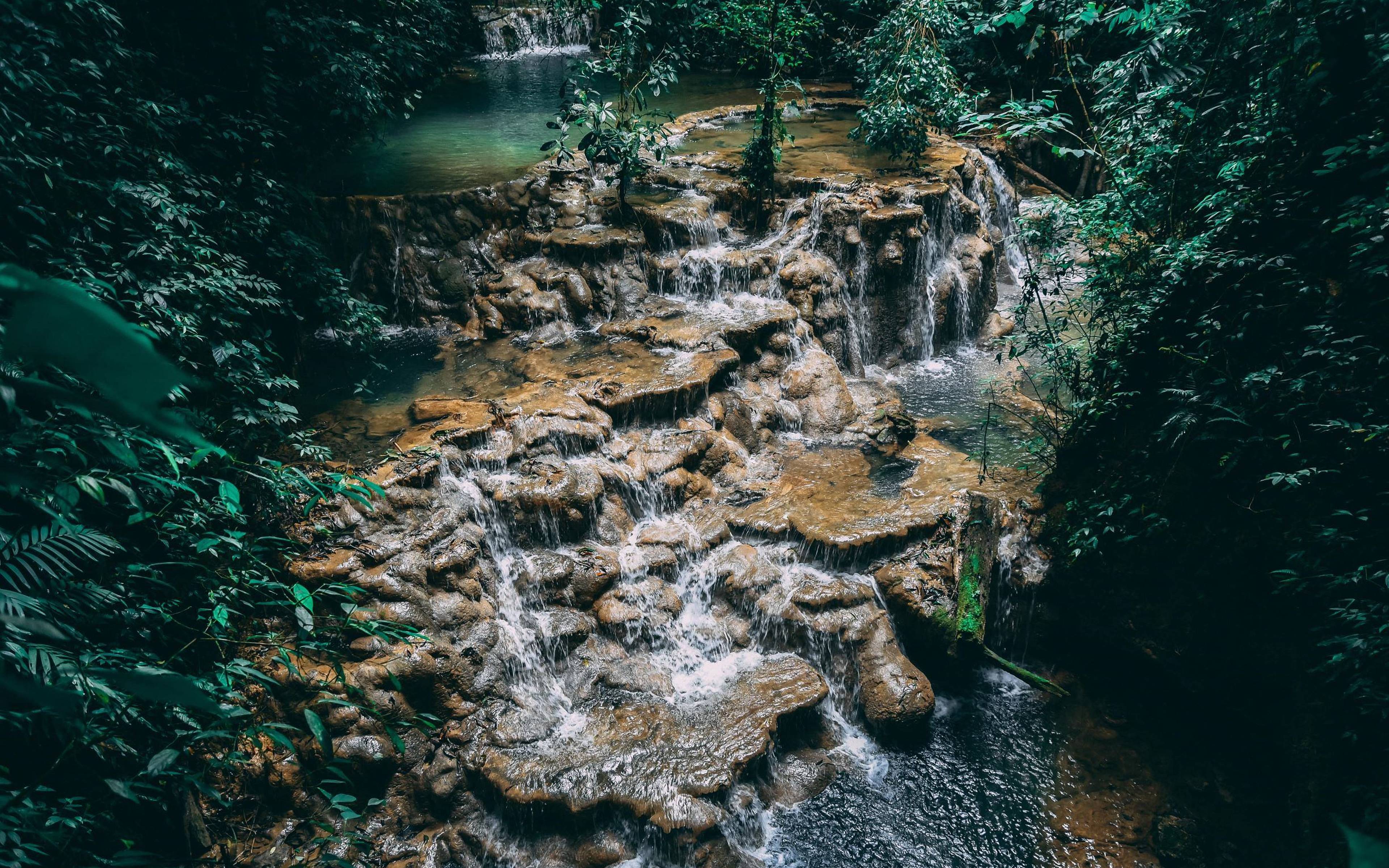 Wasserfallbad im Agua Blanca und Fahrt nach Palenque