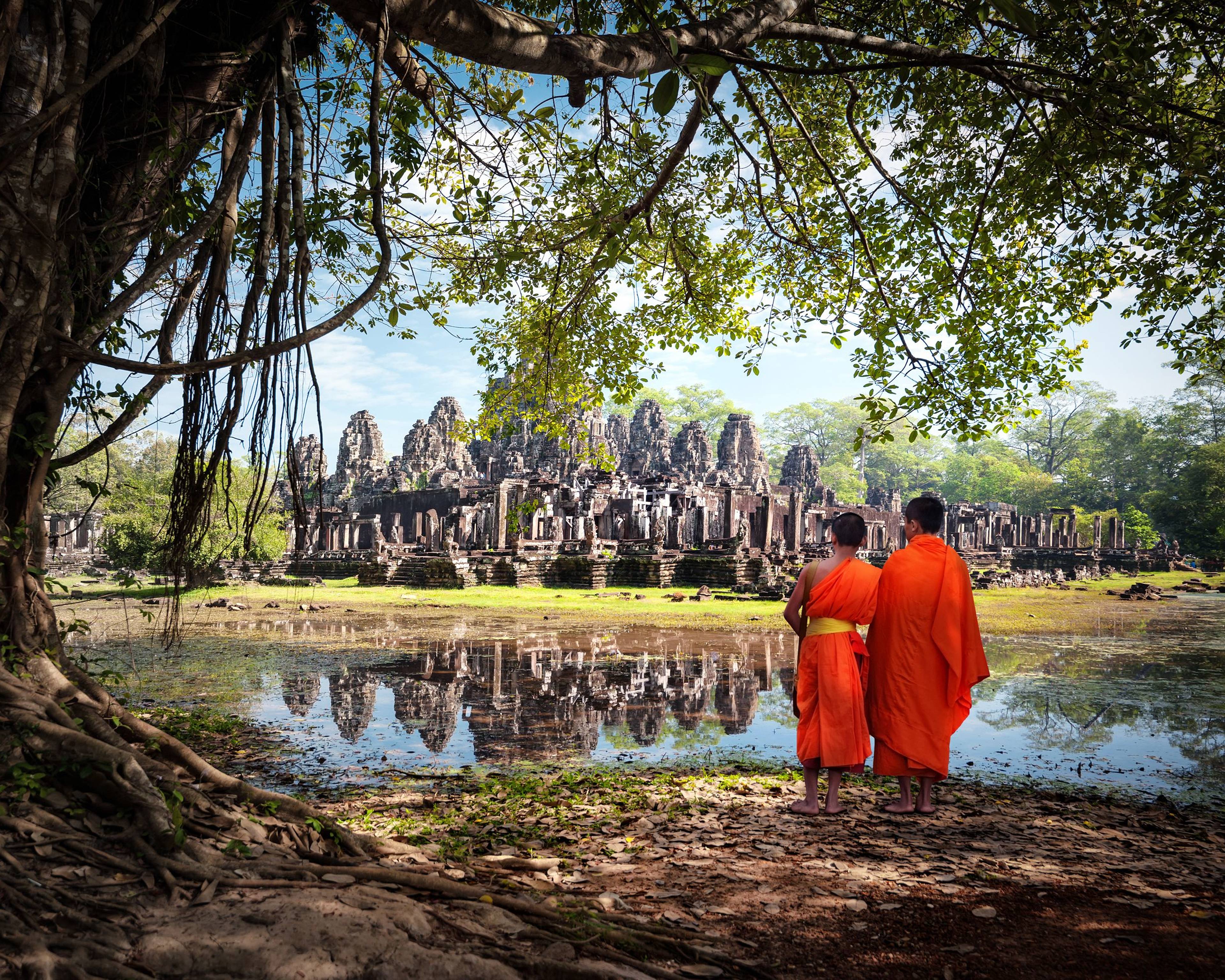 De tempels van Angkor Wat, Battambang en Phnom Penh