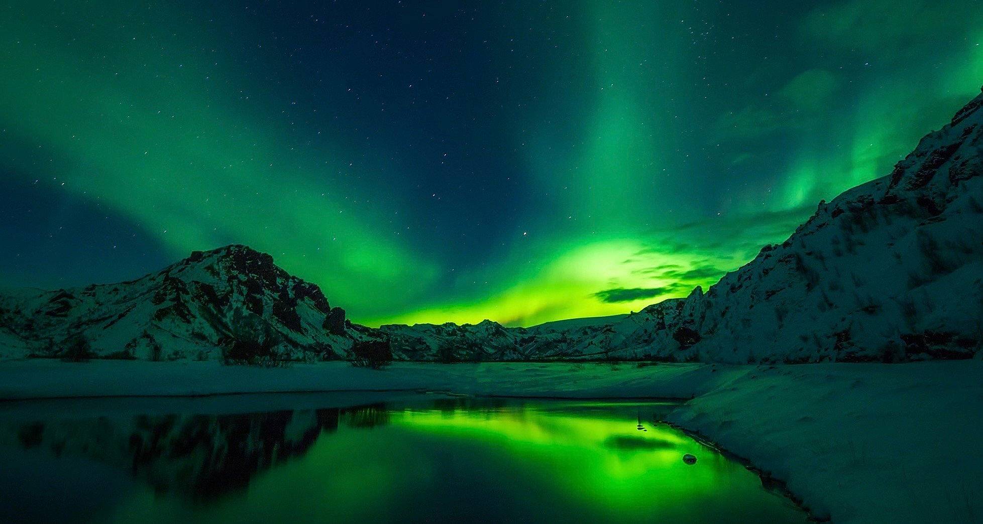 L'Islande en hiver : entre aurores boréales bains chauds