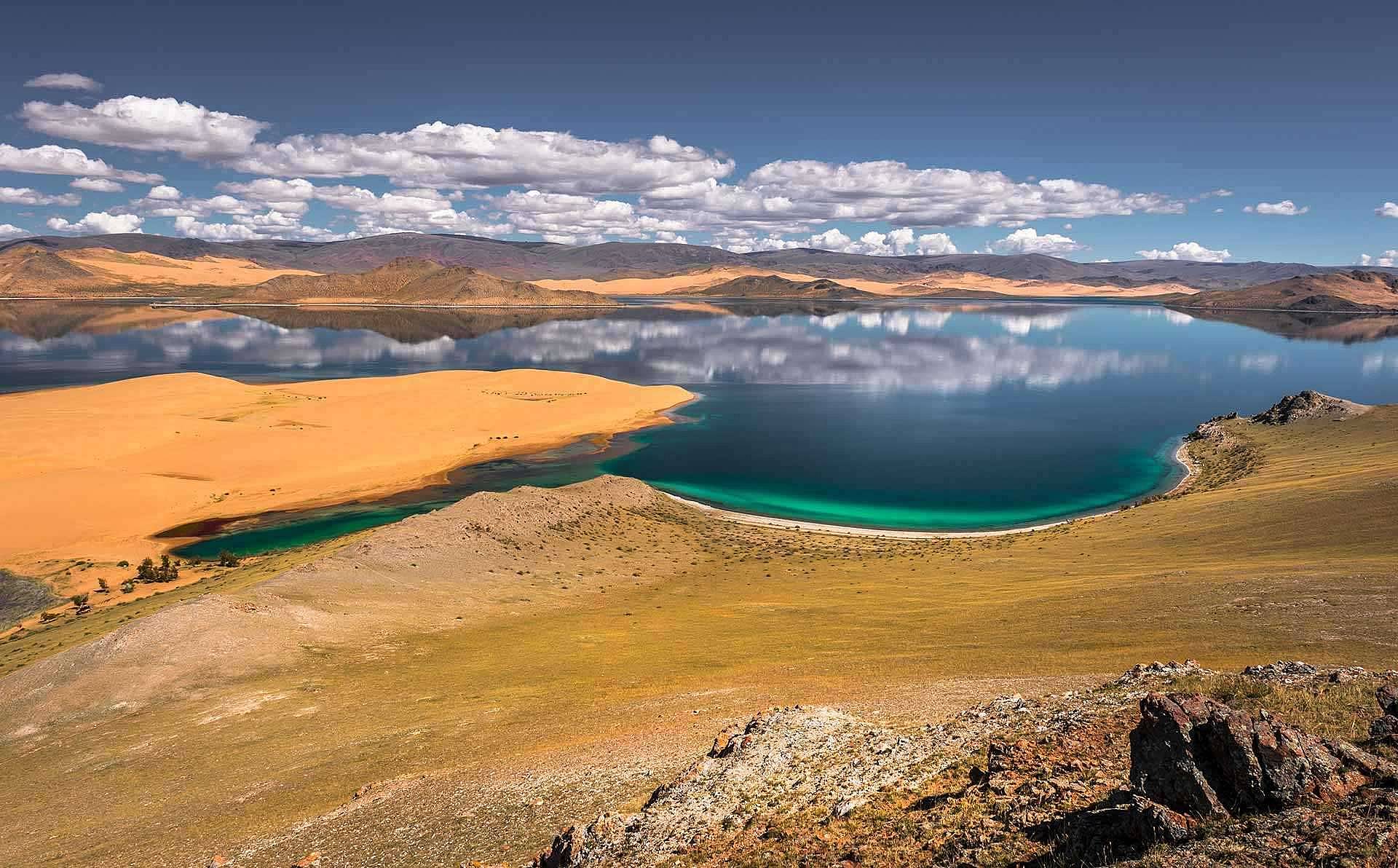 Steppen, Wüsten und Dünen der Mongolei