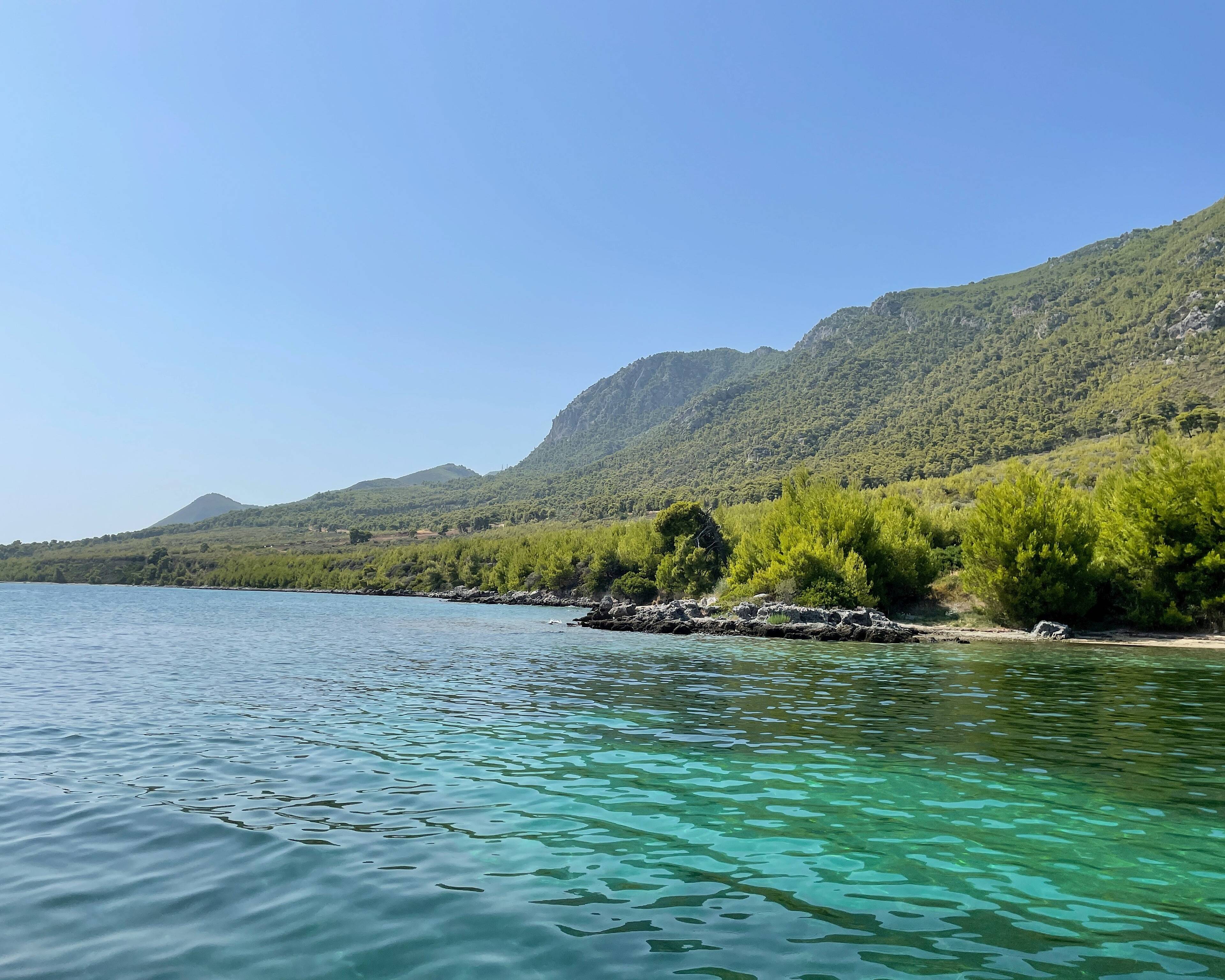 Aventura familiar para descubrir la isla virgen de Evia