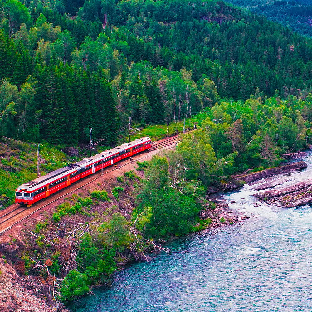 Votre voyage en train en Norvège à la demande